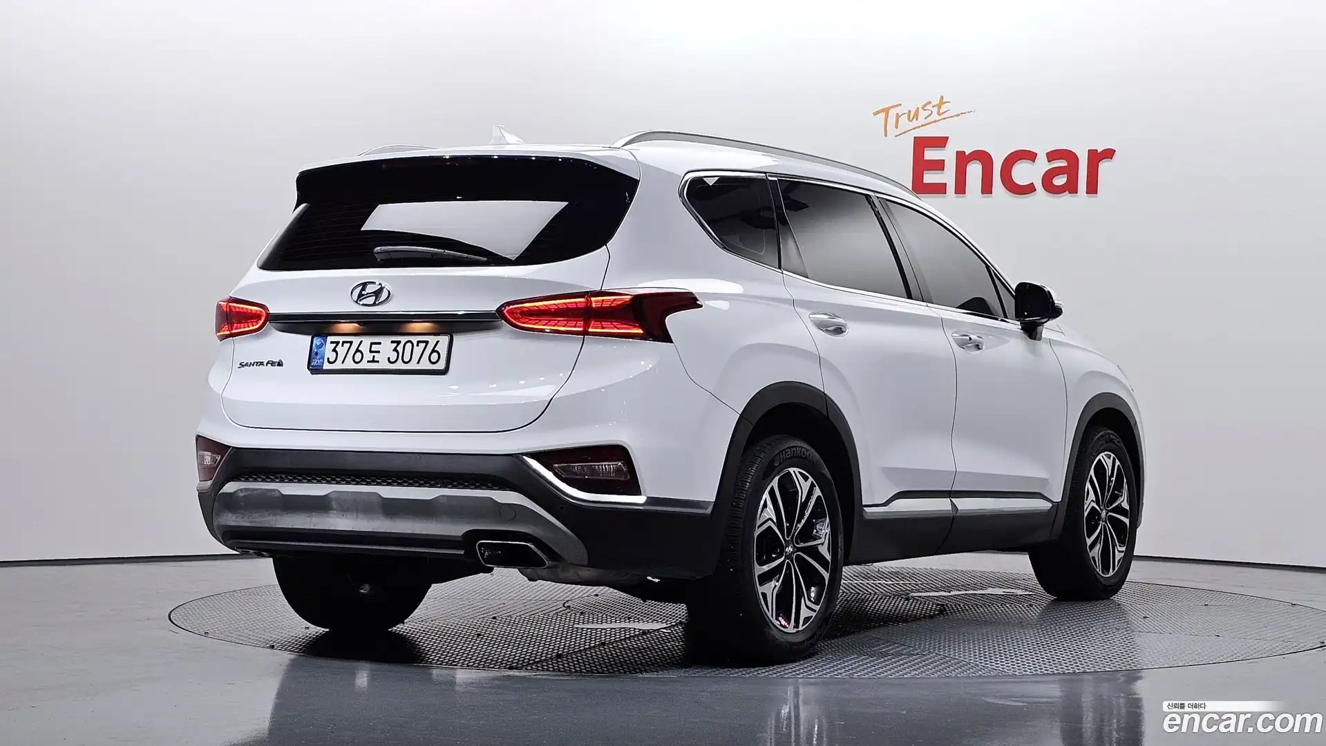 Santafe Hyundai 2019.6-OUTER-002