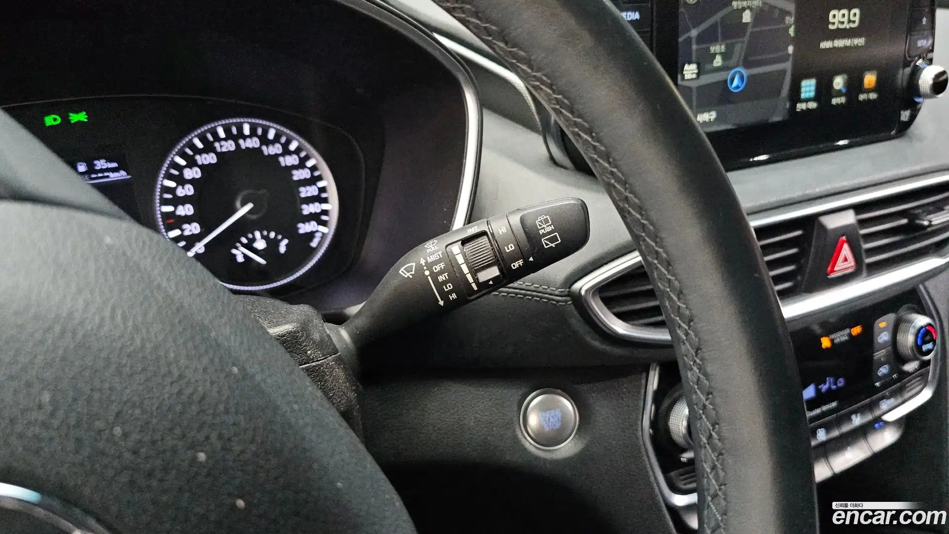 Santafe Hyundai 2019.6-OPTION-040