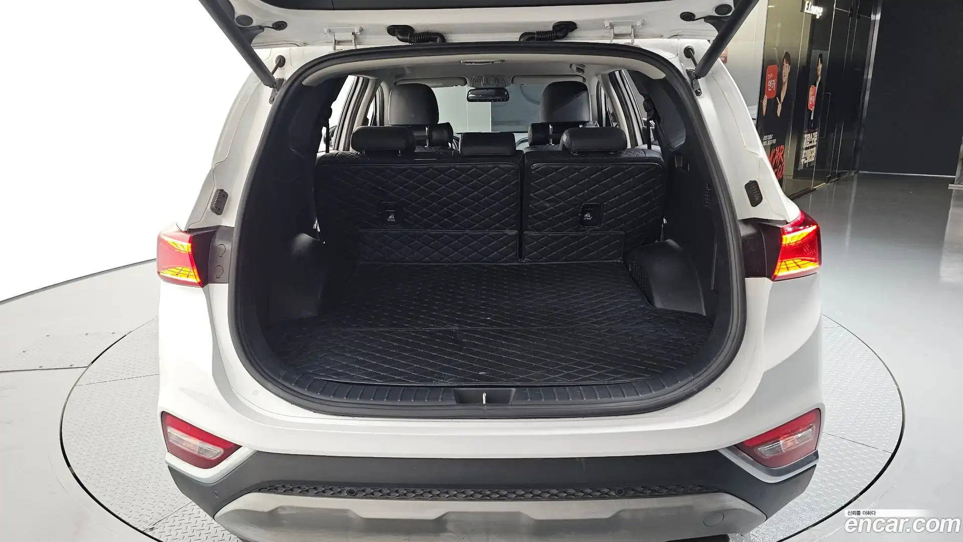 Santafe Hyundai 2019.6-OPTION-044
