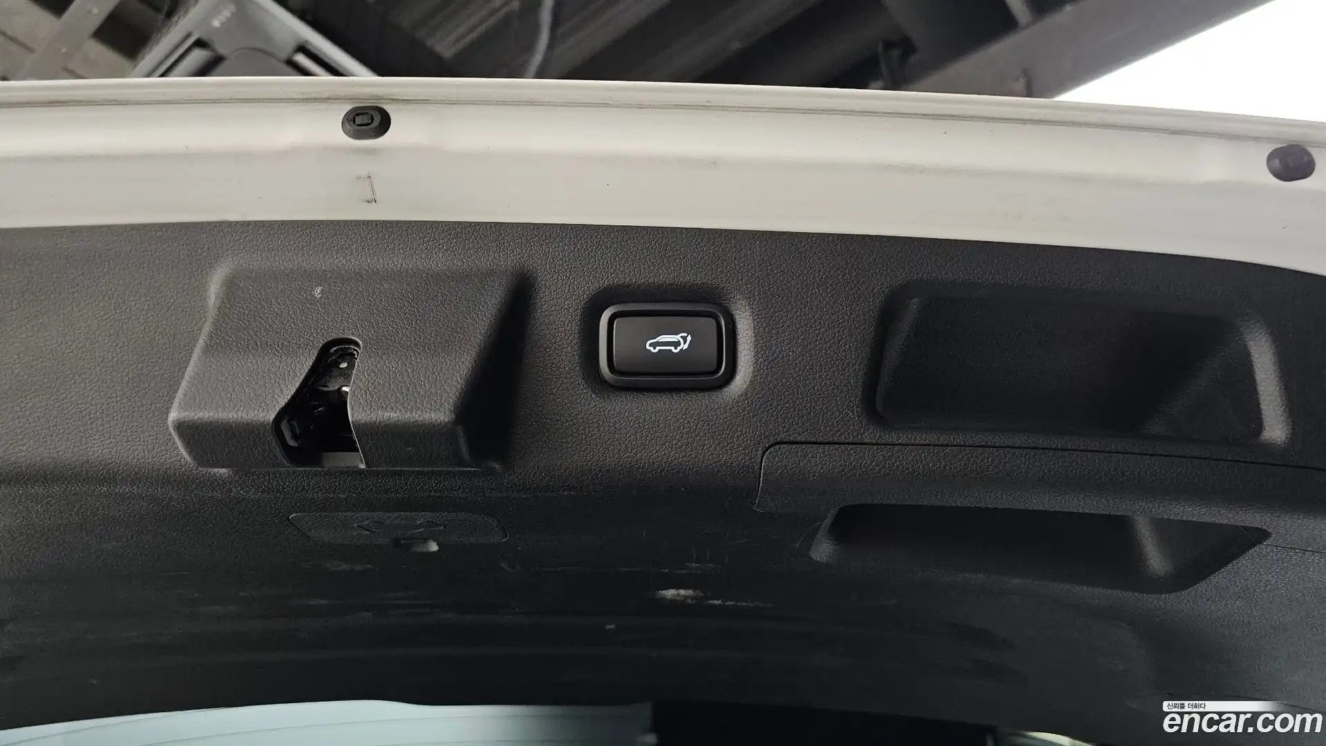 Santafe Hyundai 2019.6-OPTION-045