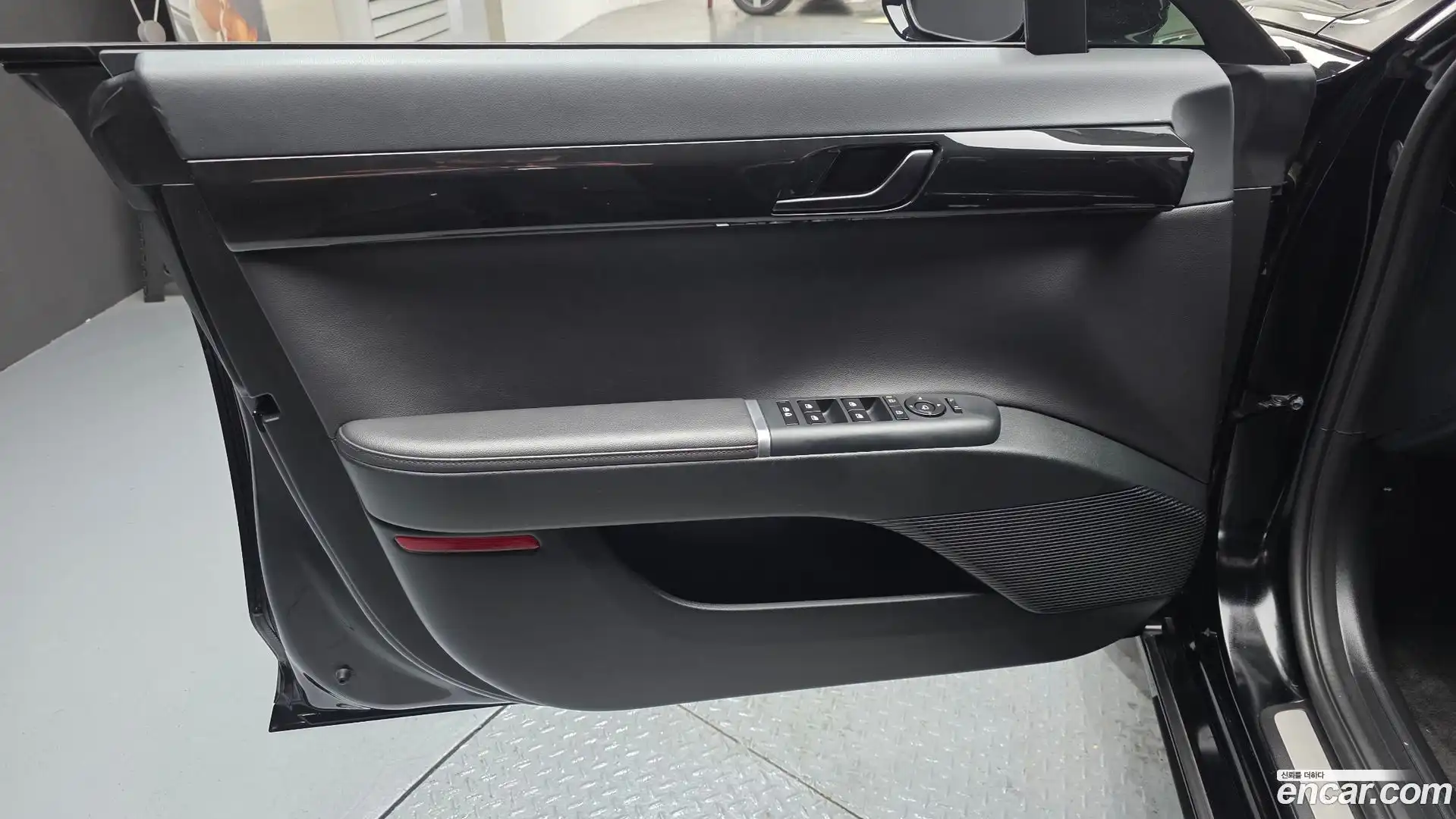 Grandeur Hyundai 2023.5-INNER-034