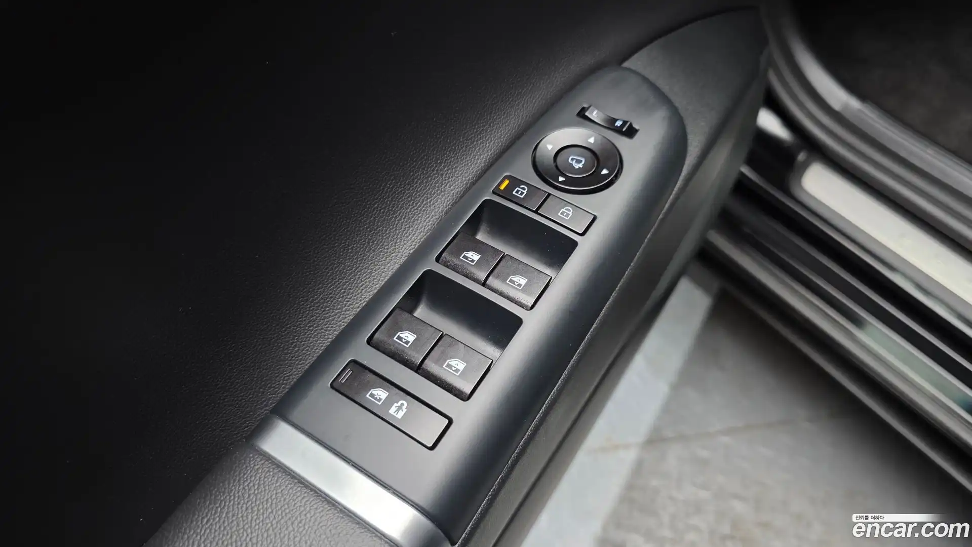Grandeur Hyundai 2023.5-OPTION-043