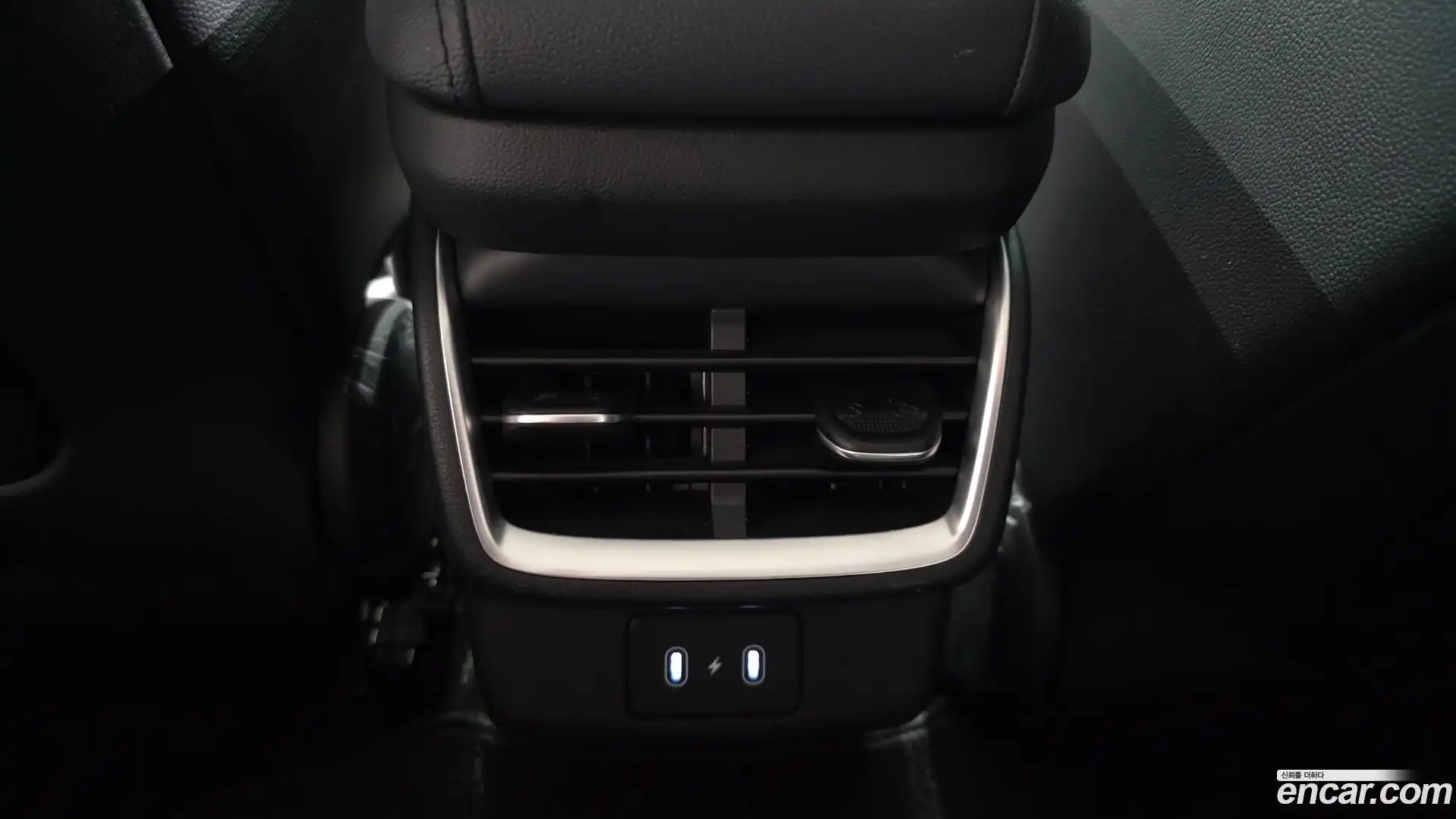 Grandeur Hyundai 2023.5-OPTION-044