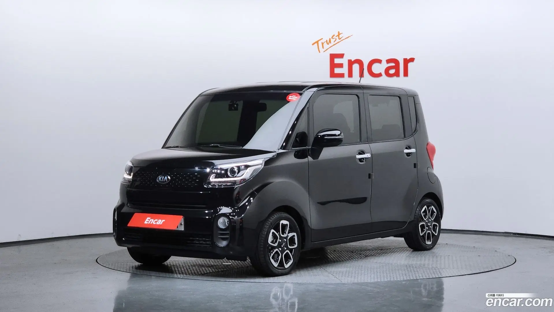Main__Slider__Photo:RAY Kia 2018.11-0