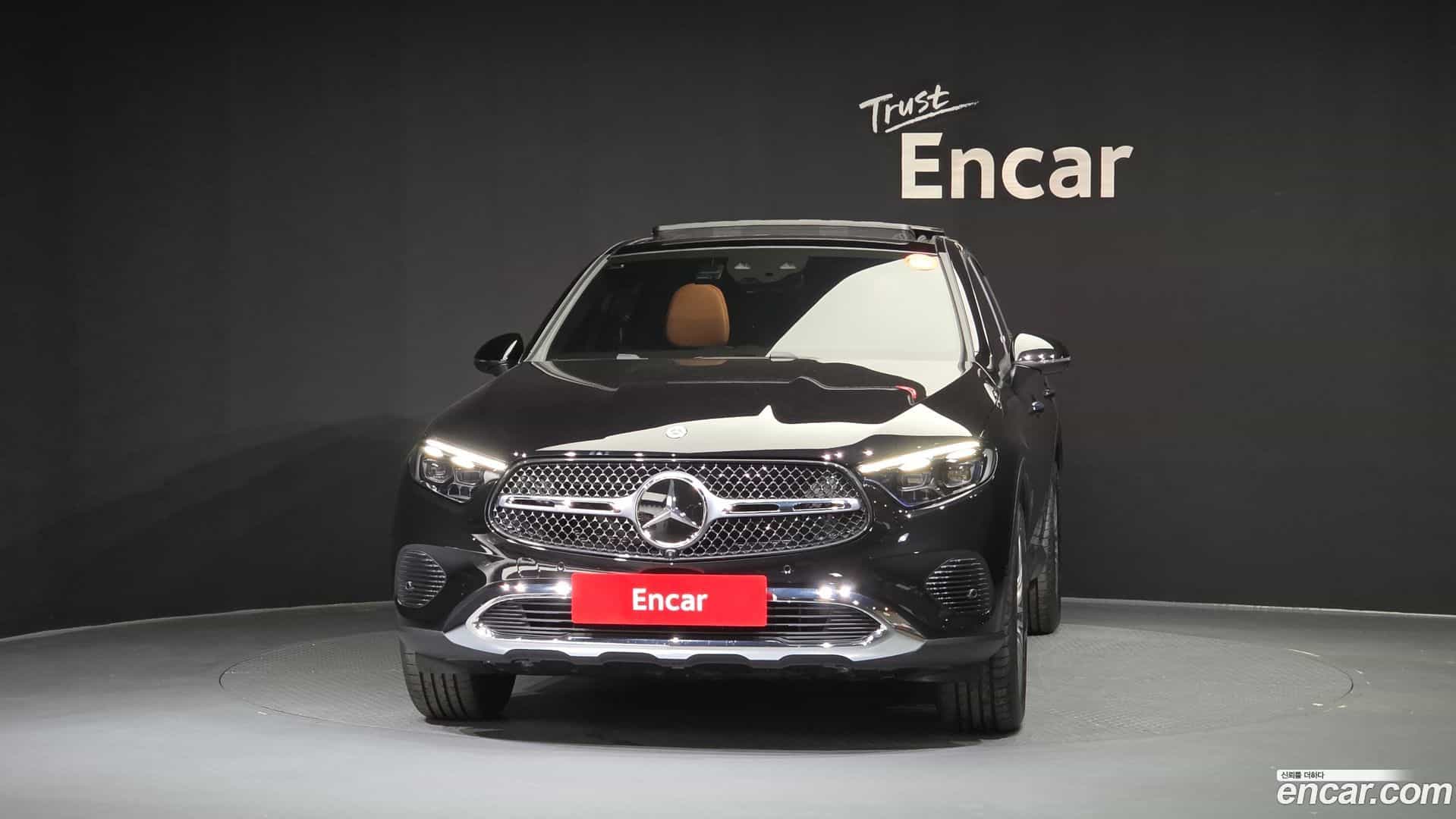 GLC-Class Mercedes-Benz 2026.6-OUTER-003