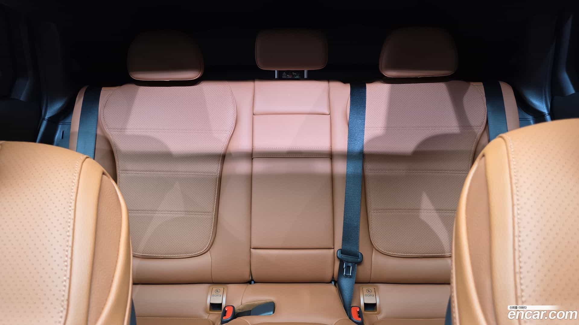GLC-Class Mercedes-Benz 2026.6-OPTION-045