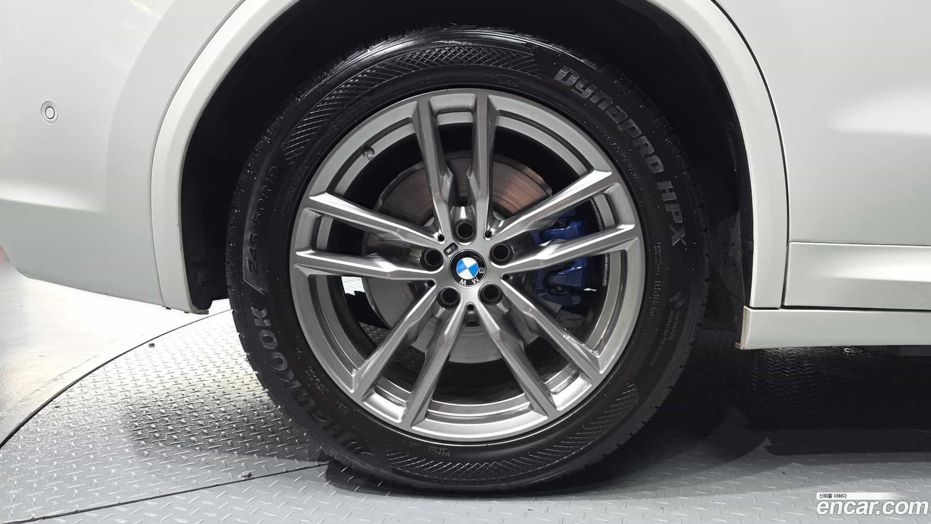 X3 BMW 2021.4-OUTER-005