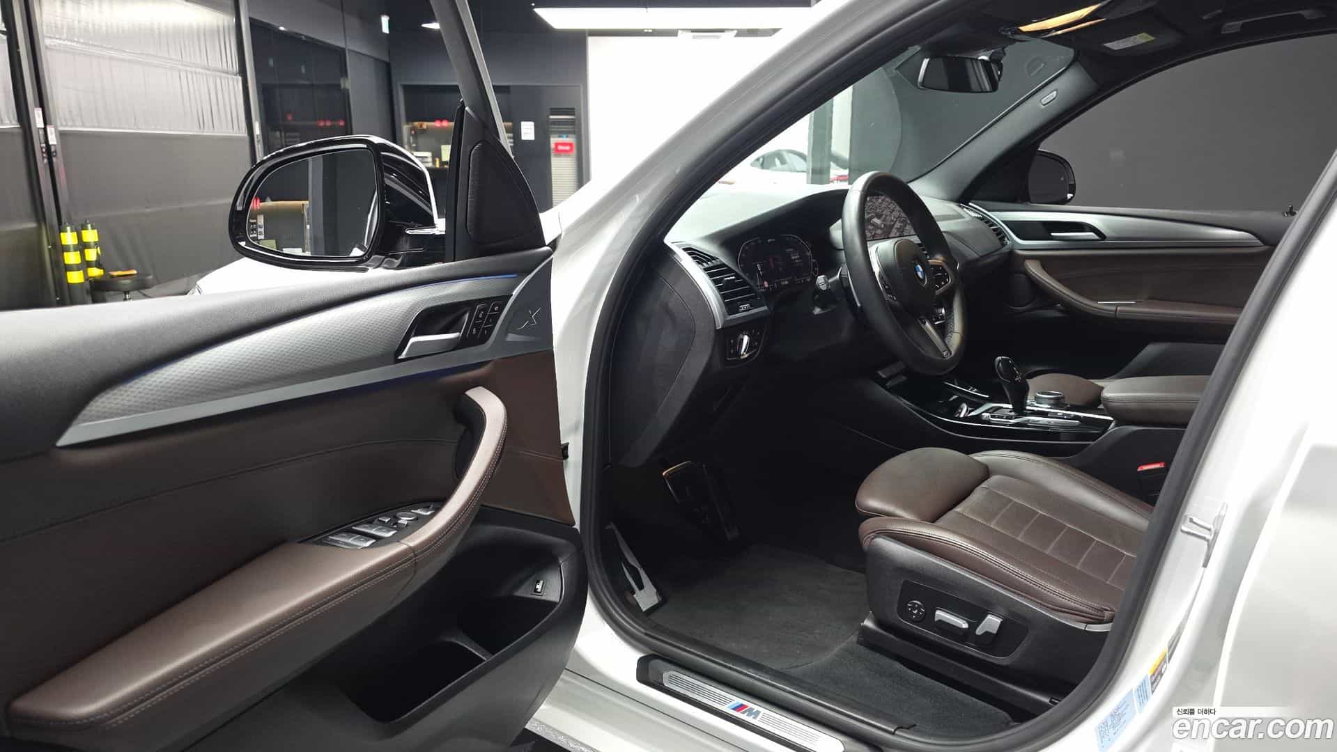 X3 BMW 2021.4-INNER-010