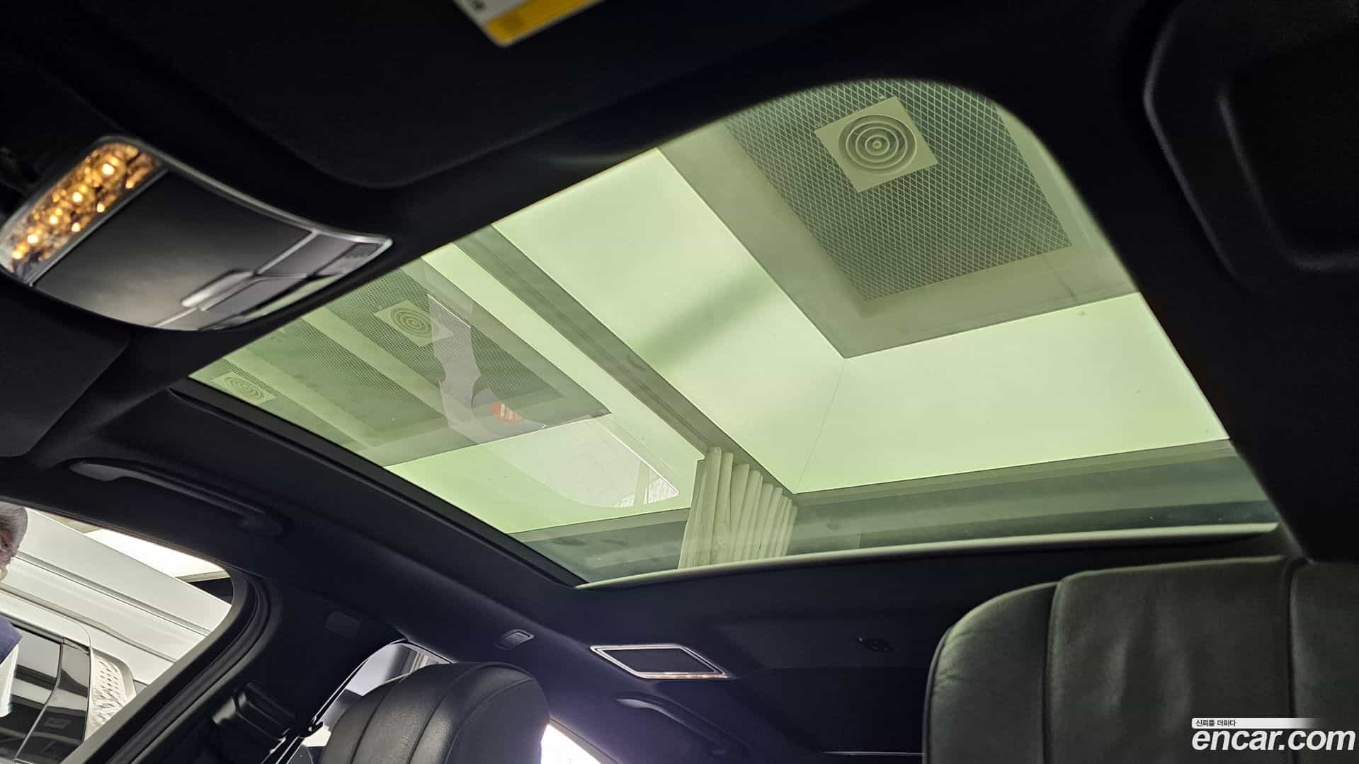 S-Class Mercedes-Benz 2015.2-OPTION-022