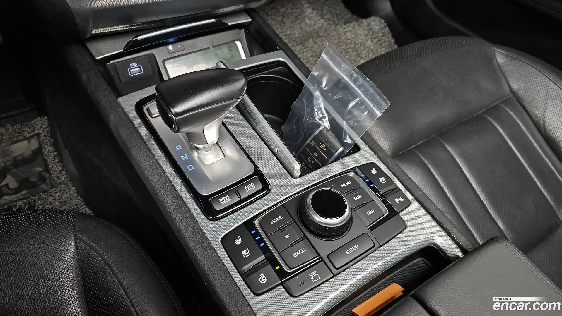 G80 Genesis 2018.8-INNER-009