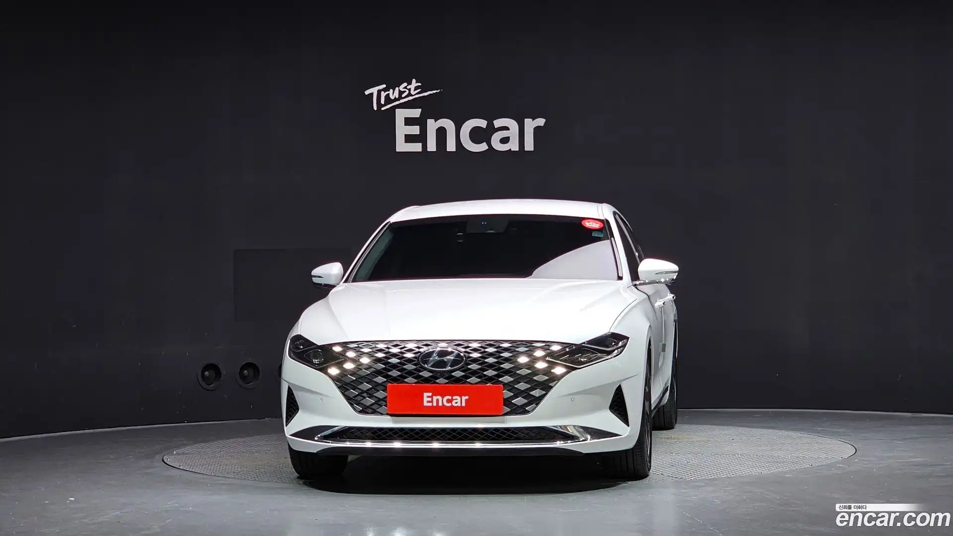 Grandeur Hyundai 2022.5-OUTER-003
