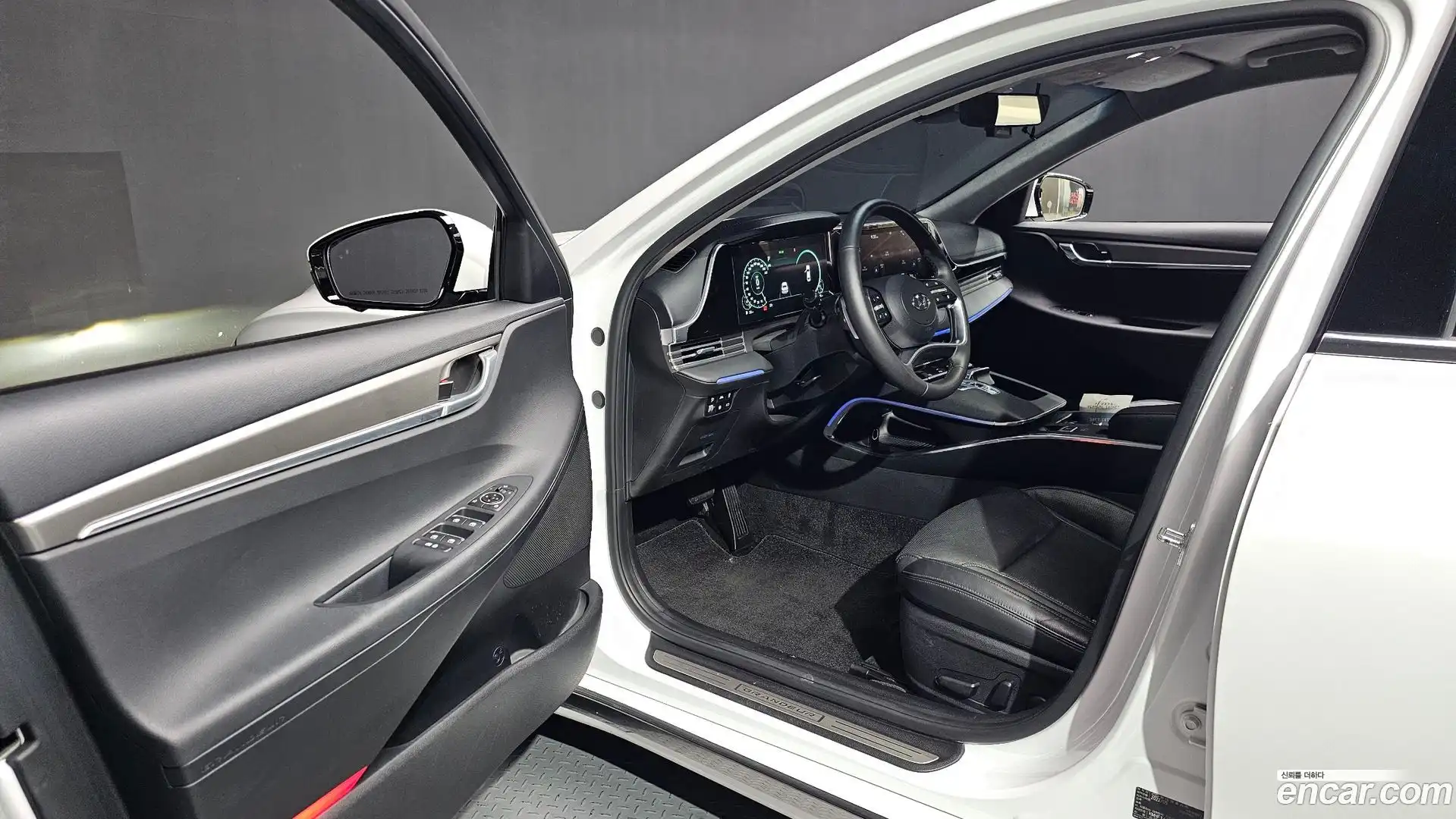 Grandeur Hyundai 2022.5-INNER-010