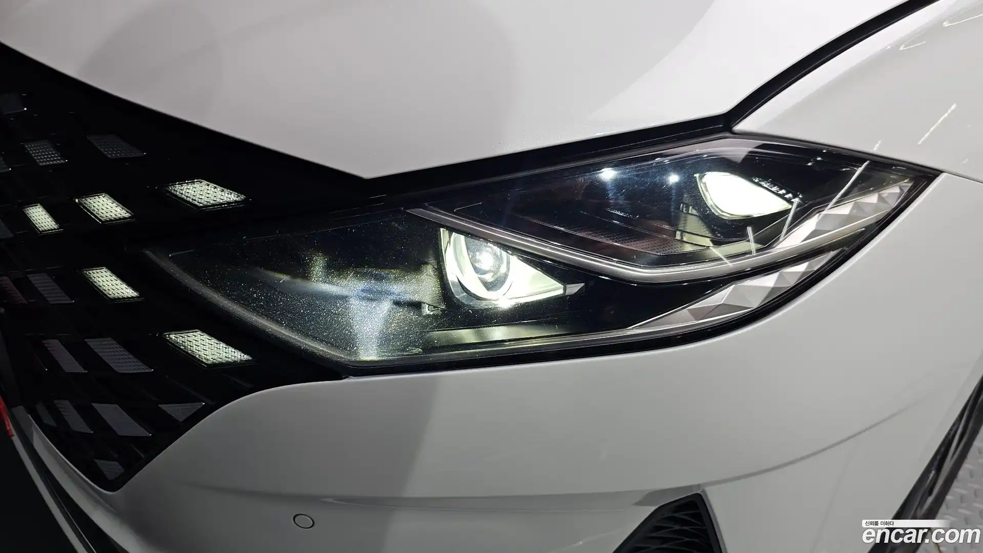 Grandeur Hyundai 2022.5-OUTER-032