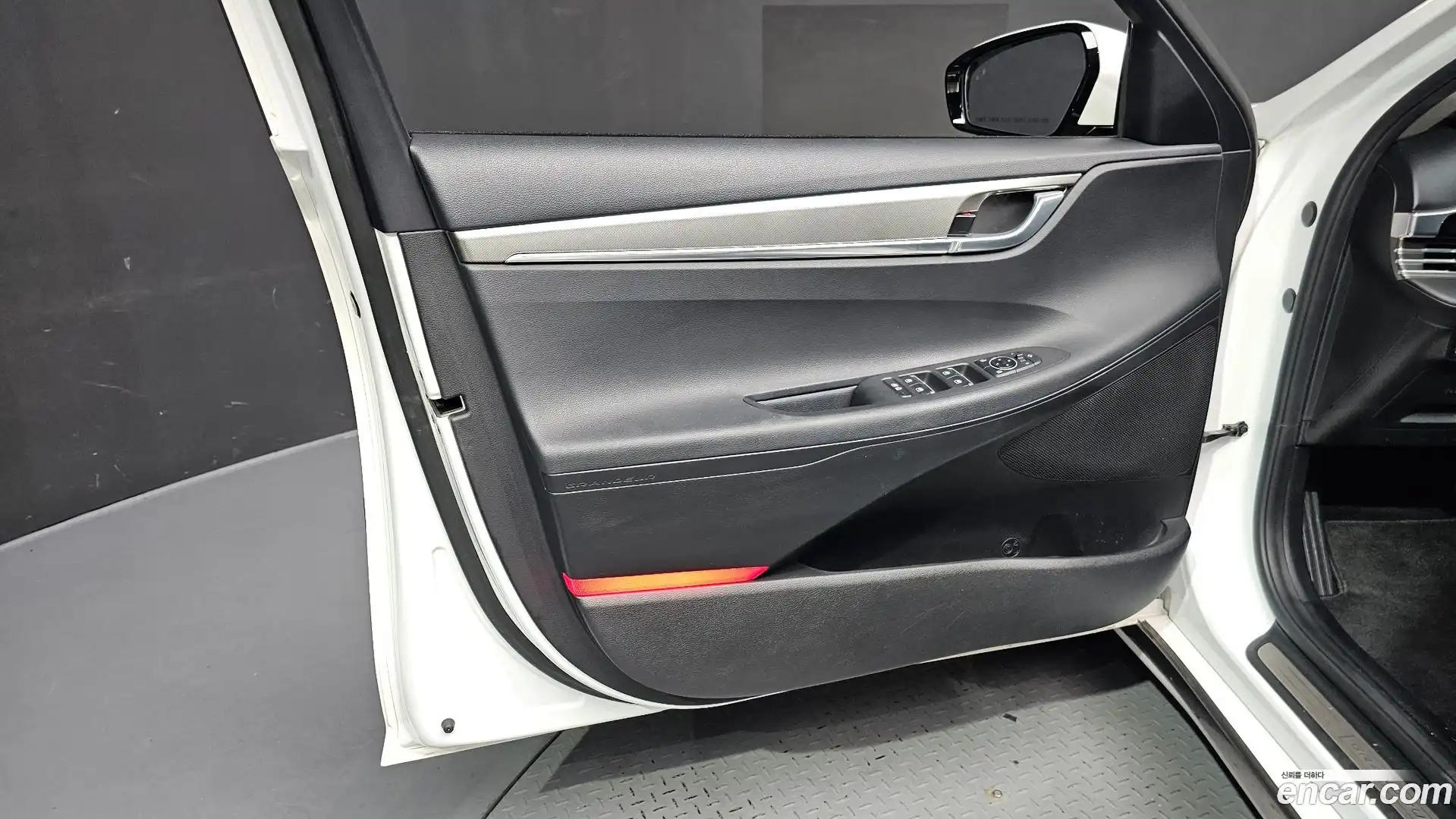 Grandeur Hyundai 2022.5-INNER-034