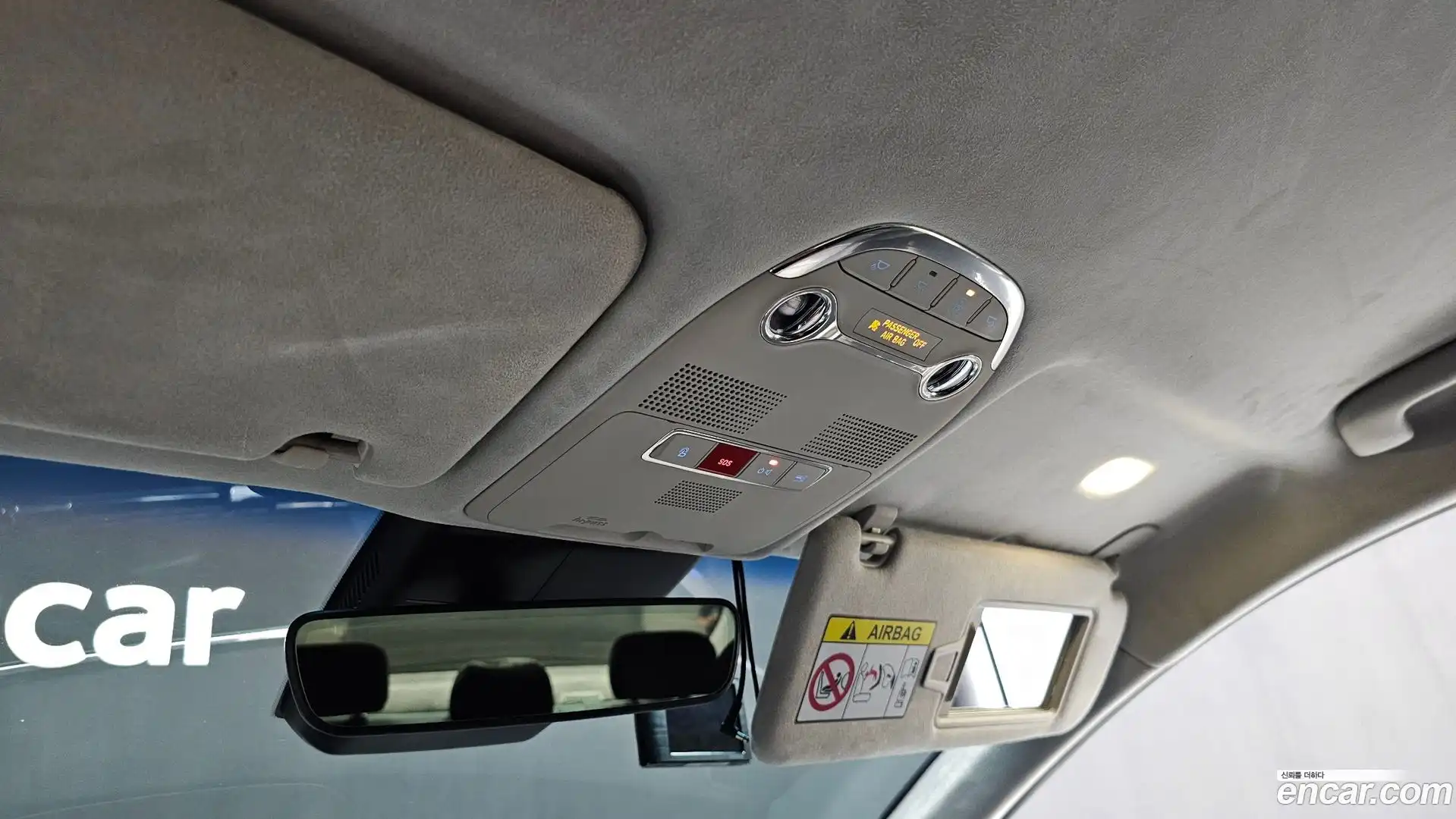 Grandeur Hyundai 2022.5-OPTION-045