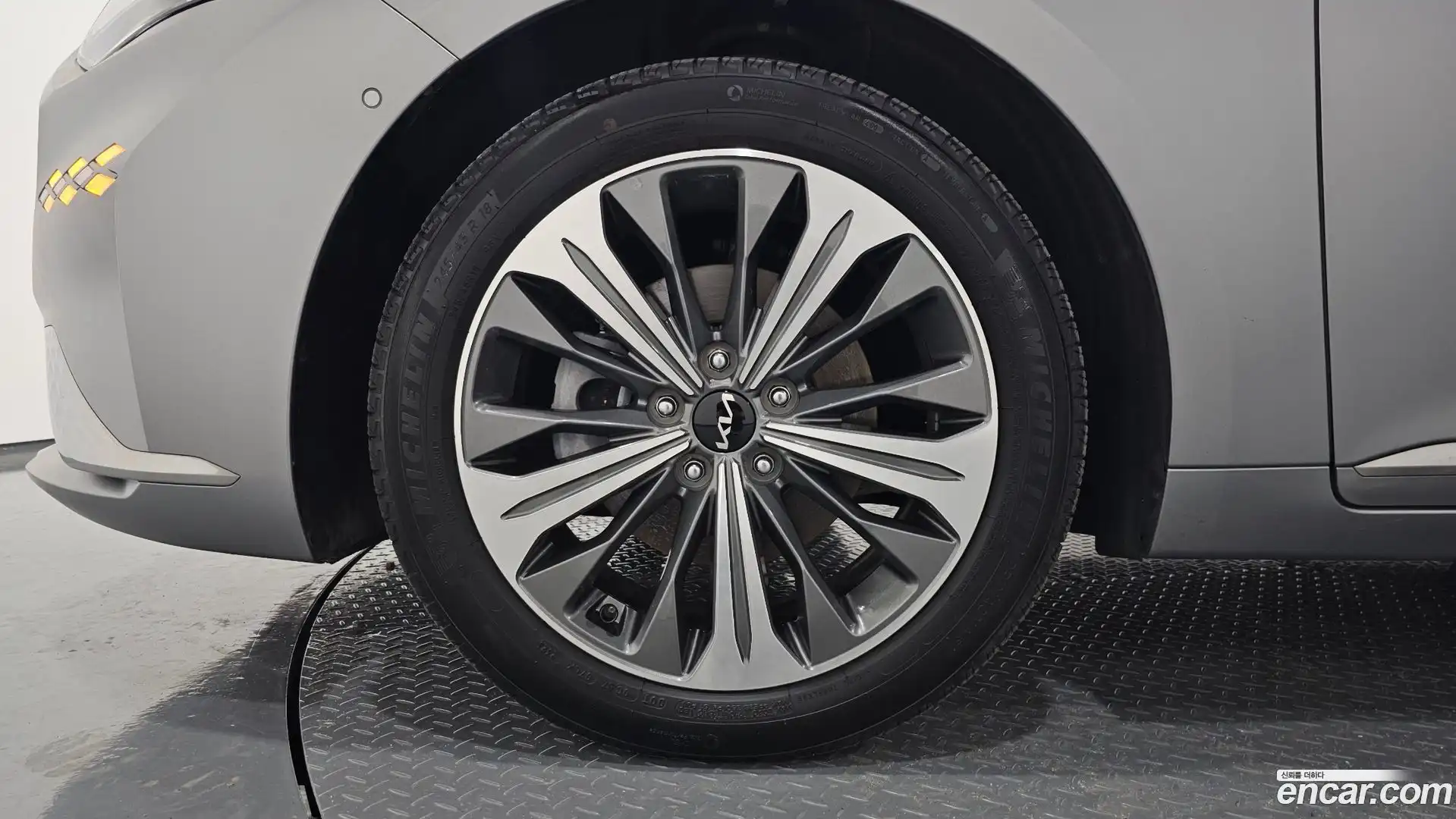 K8 Kia 2023.11-OUTER-005