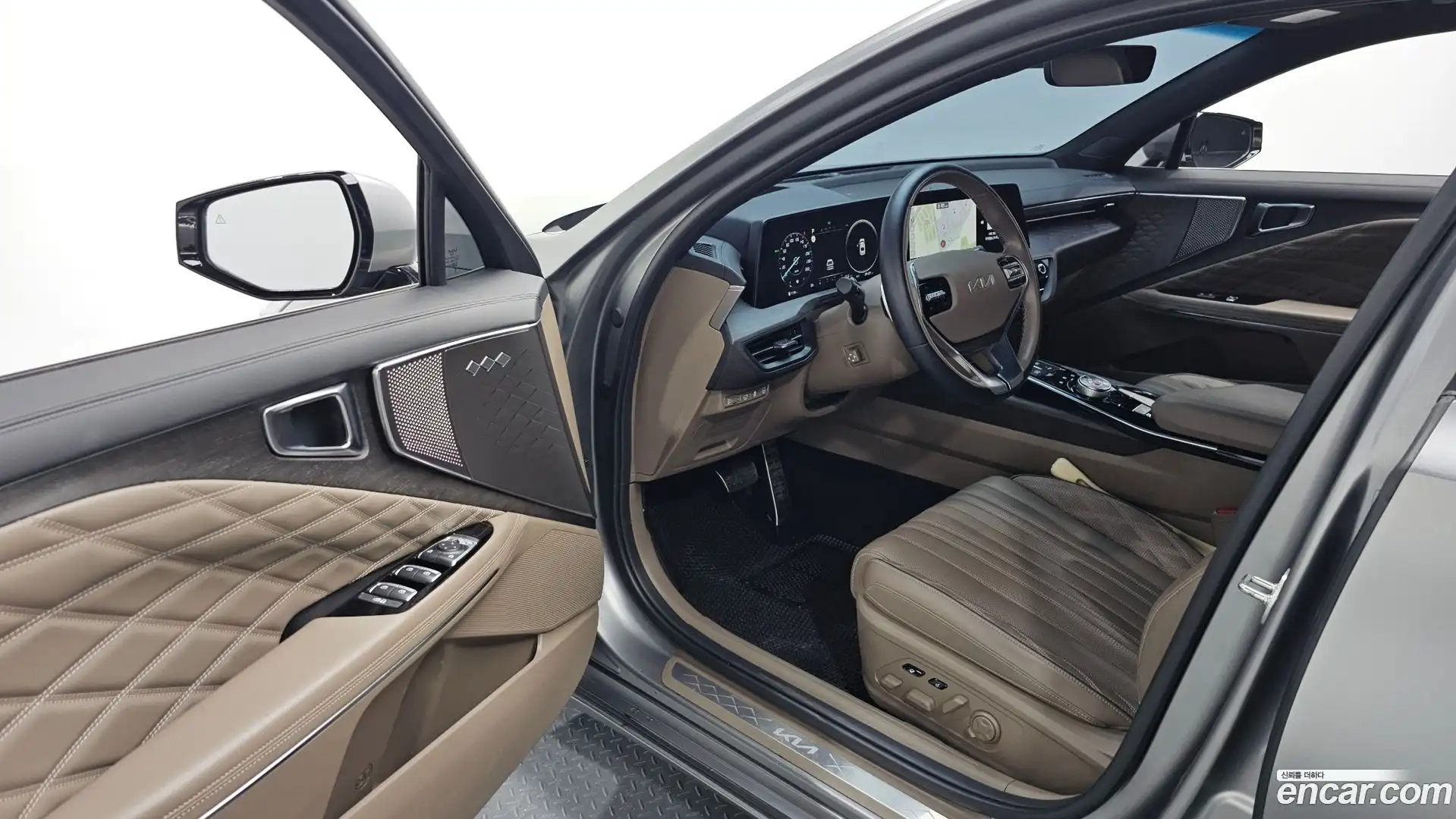K8 Kia 2023.11-INNER-010
