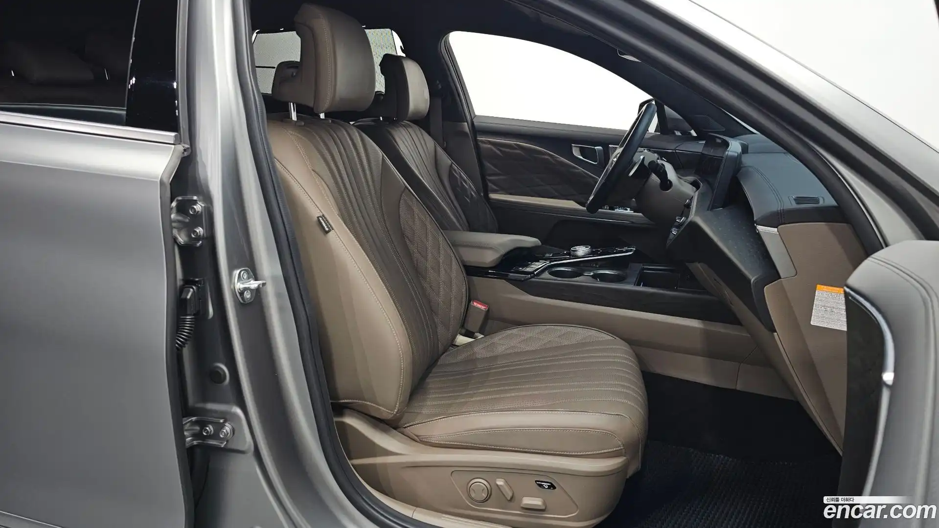 K8 Kia 2023.11-OPTION-015