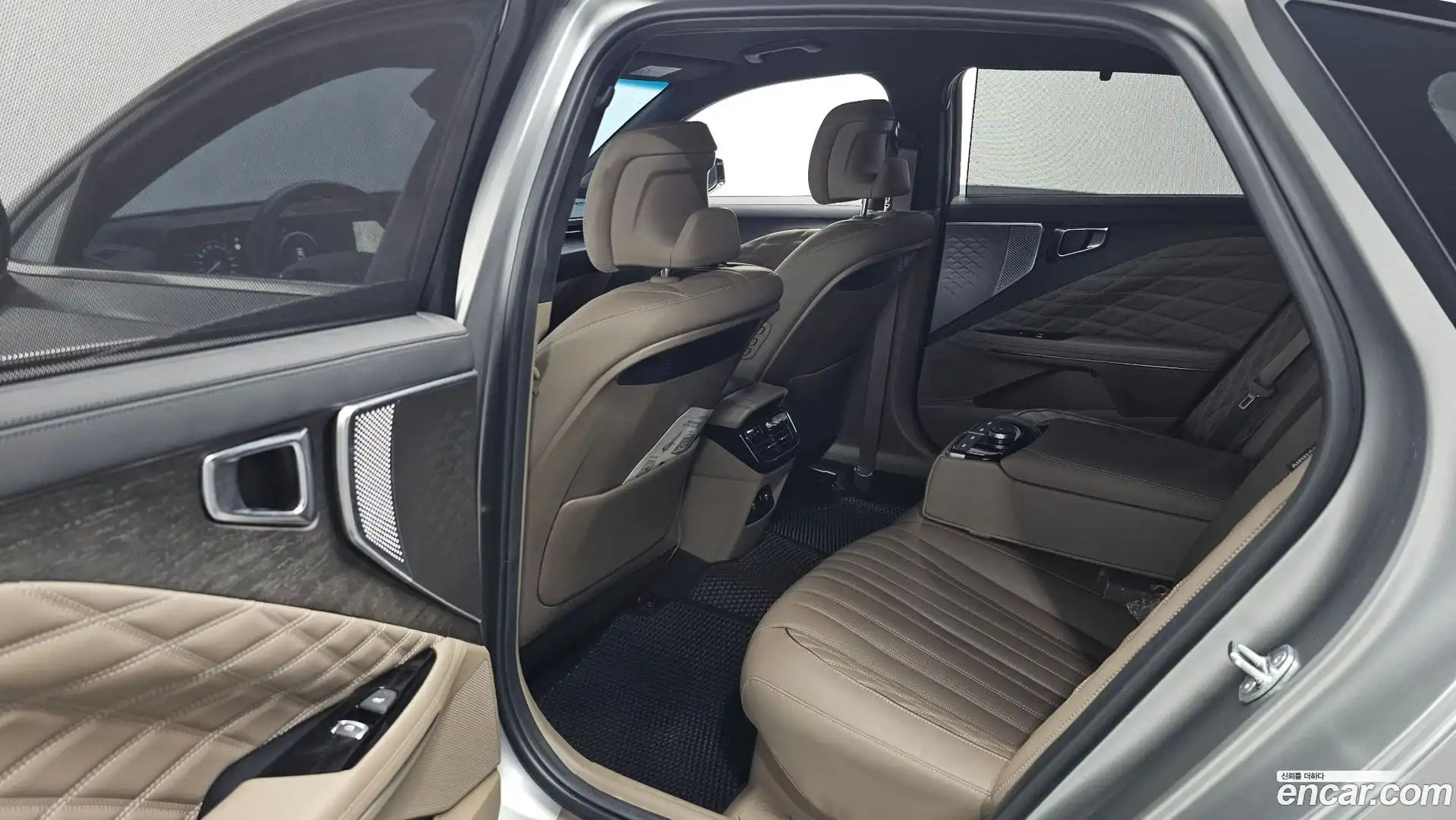 K8 Kia 2023.11-OPTION-016