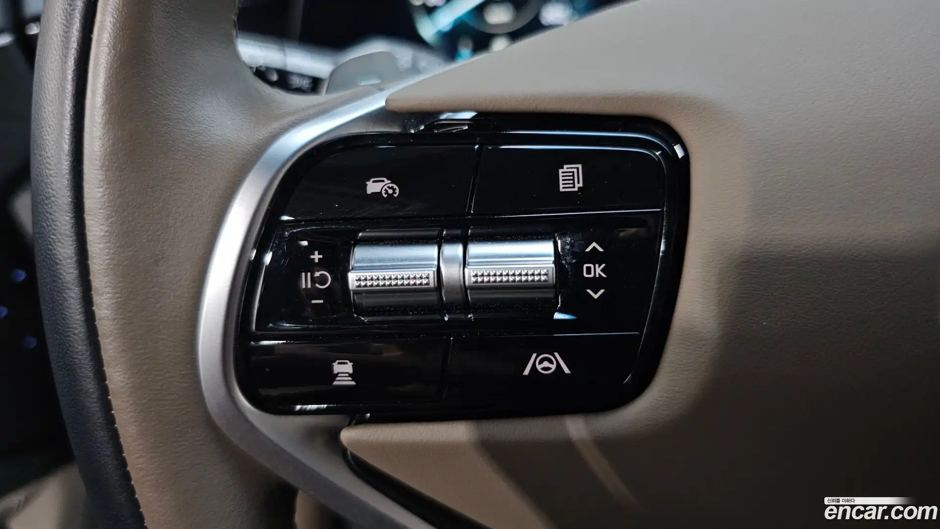 K8 Kia 2023.11-OPTION-018