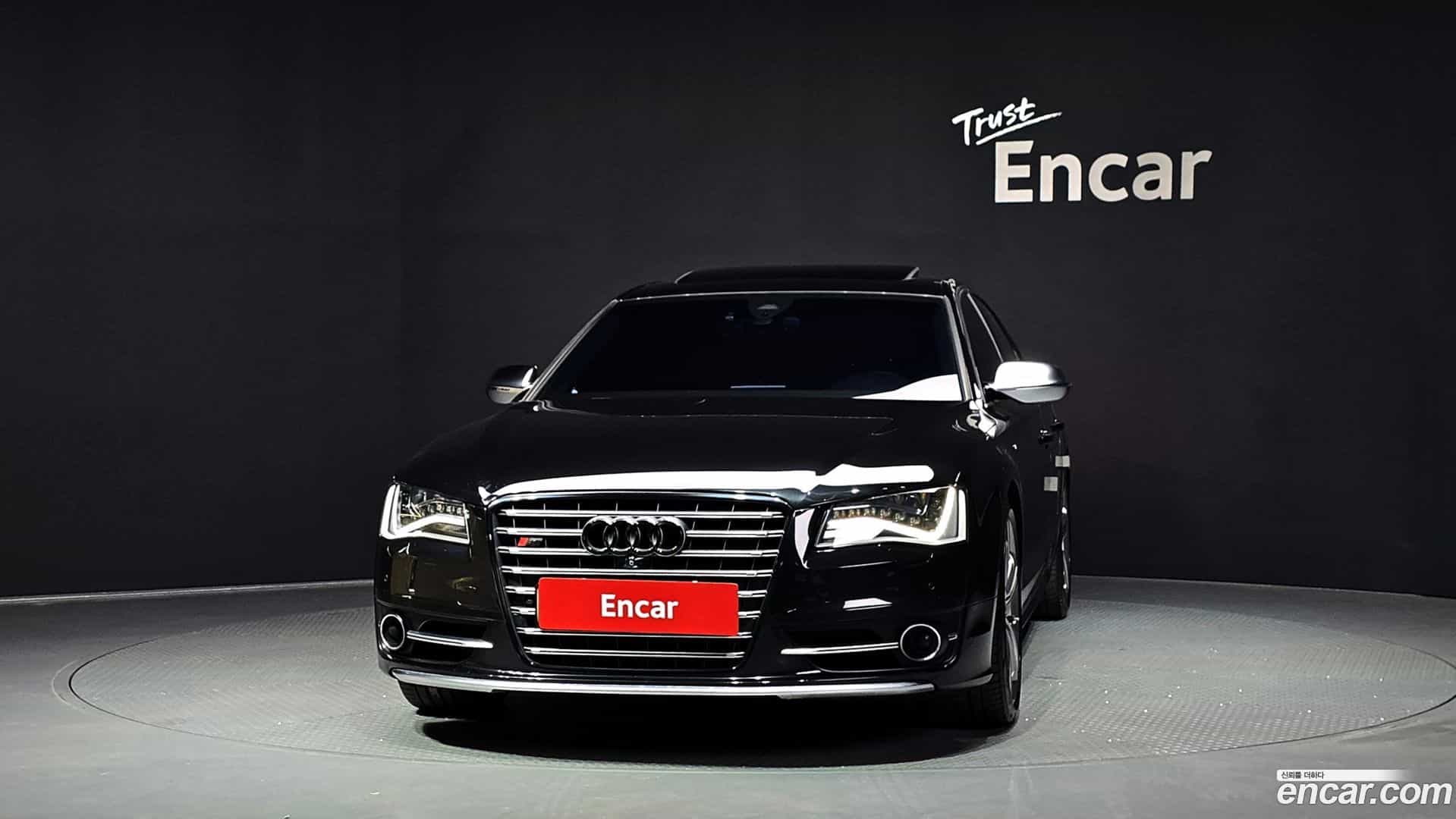 S8 Audi 2014.1-OUTER-003