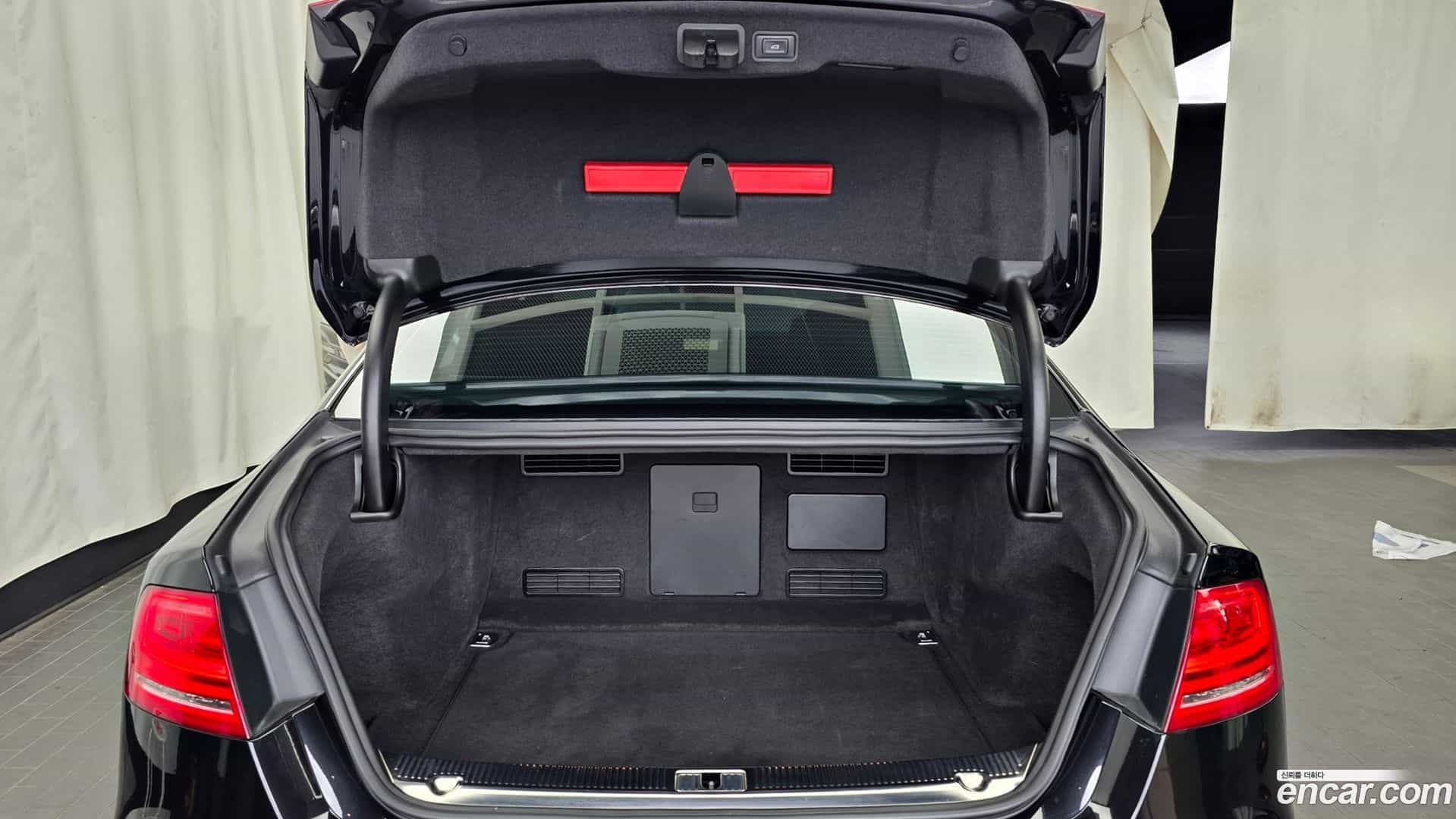 S8 Audi 2014.1-OPTION-024