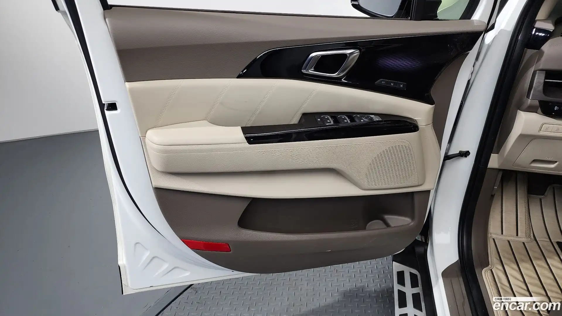 Canival Kia 2023.6-INNER-034