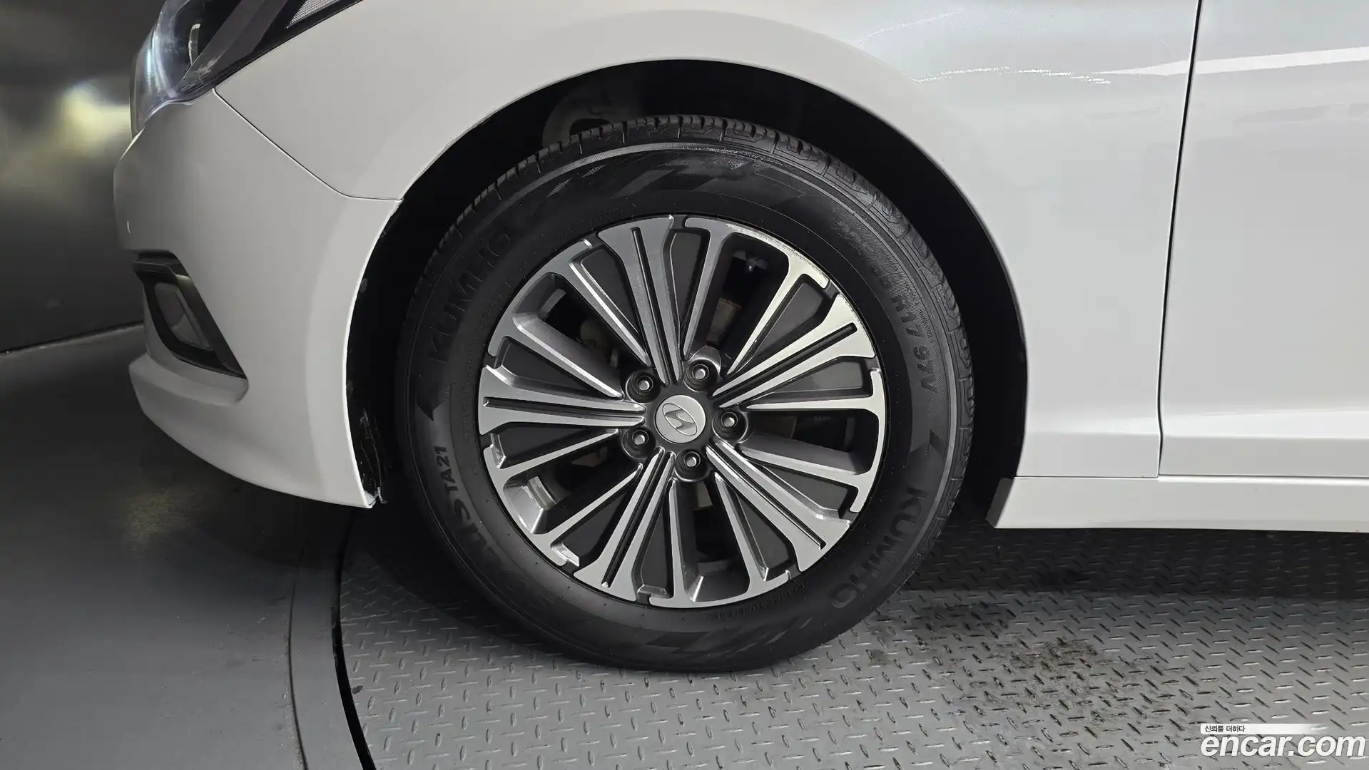 Sonata Hyundai 2015.8-OUTER-005