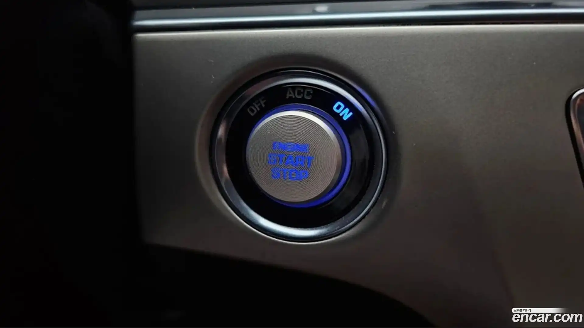 Sonata Hyundai 2015.8-OPTION-019