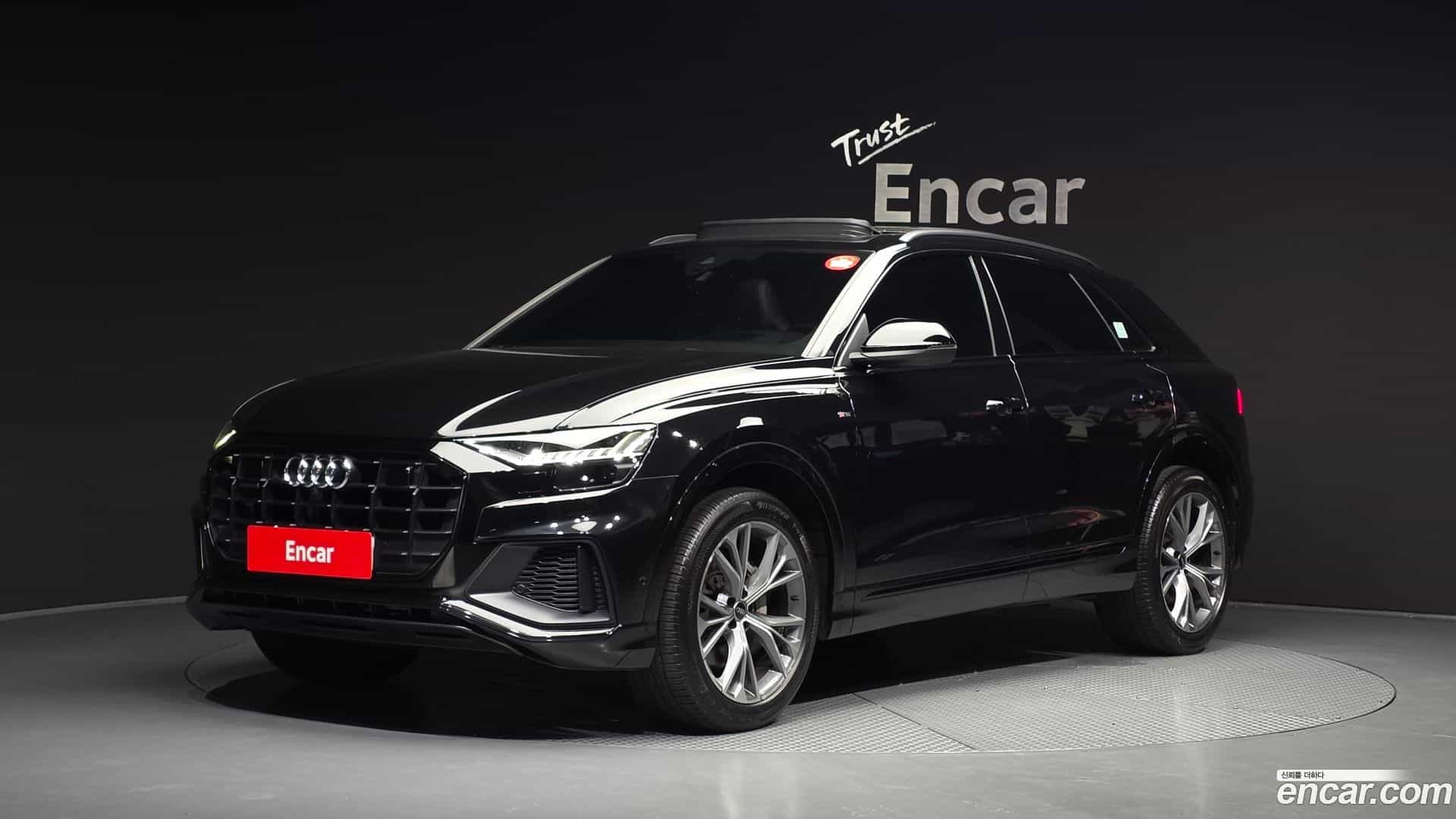 Q8 Audi 2022.5-OUTER-001