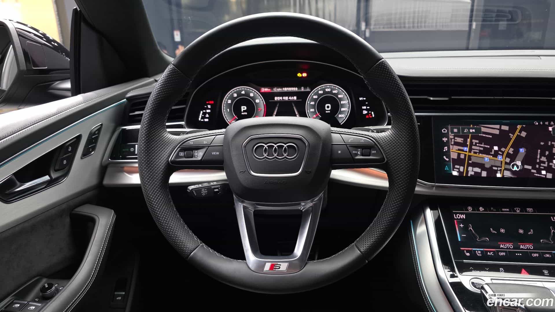 Q8 Audi 2022.5-OPTION-017
