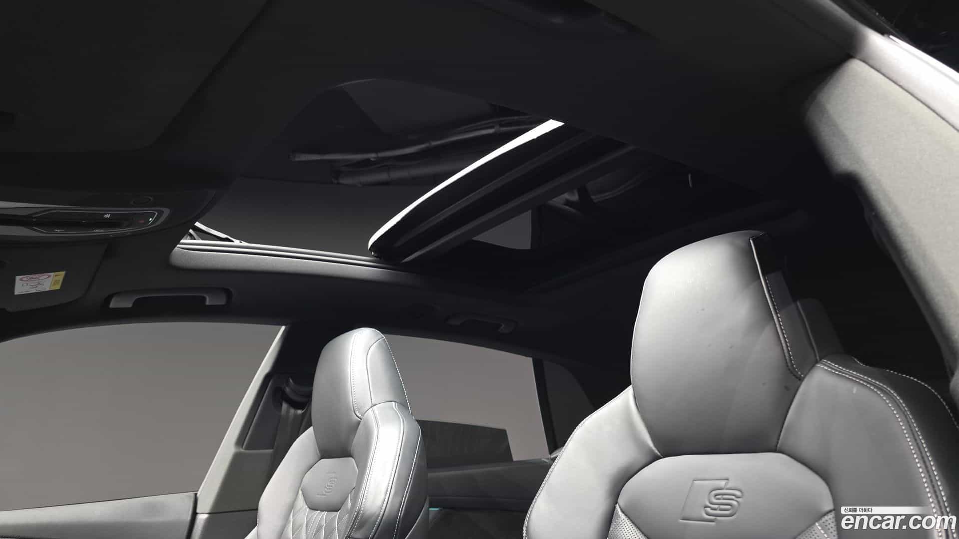 Q8 Audi 2022.5-OPTION-022