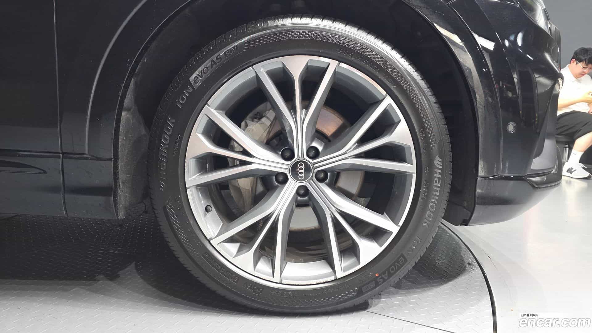 Q8 Audi 2022.5-OUTER-031