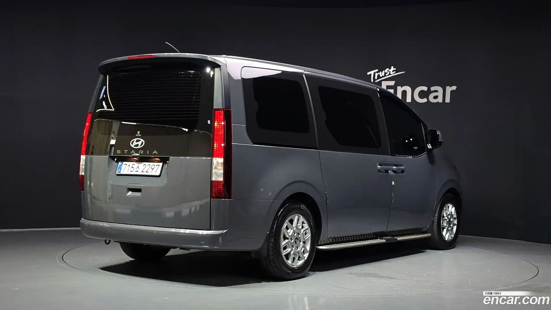 Staria Hyundai 2025.8-OUTER-002