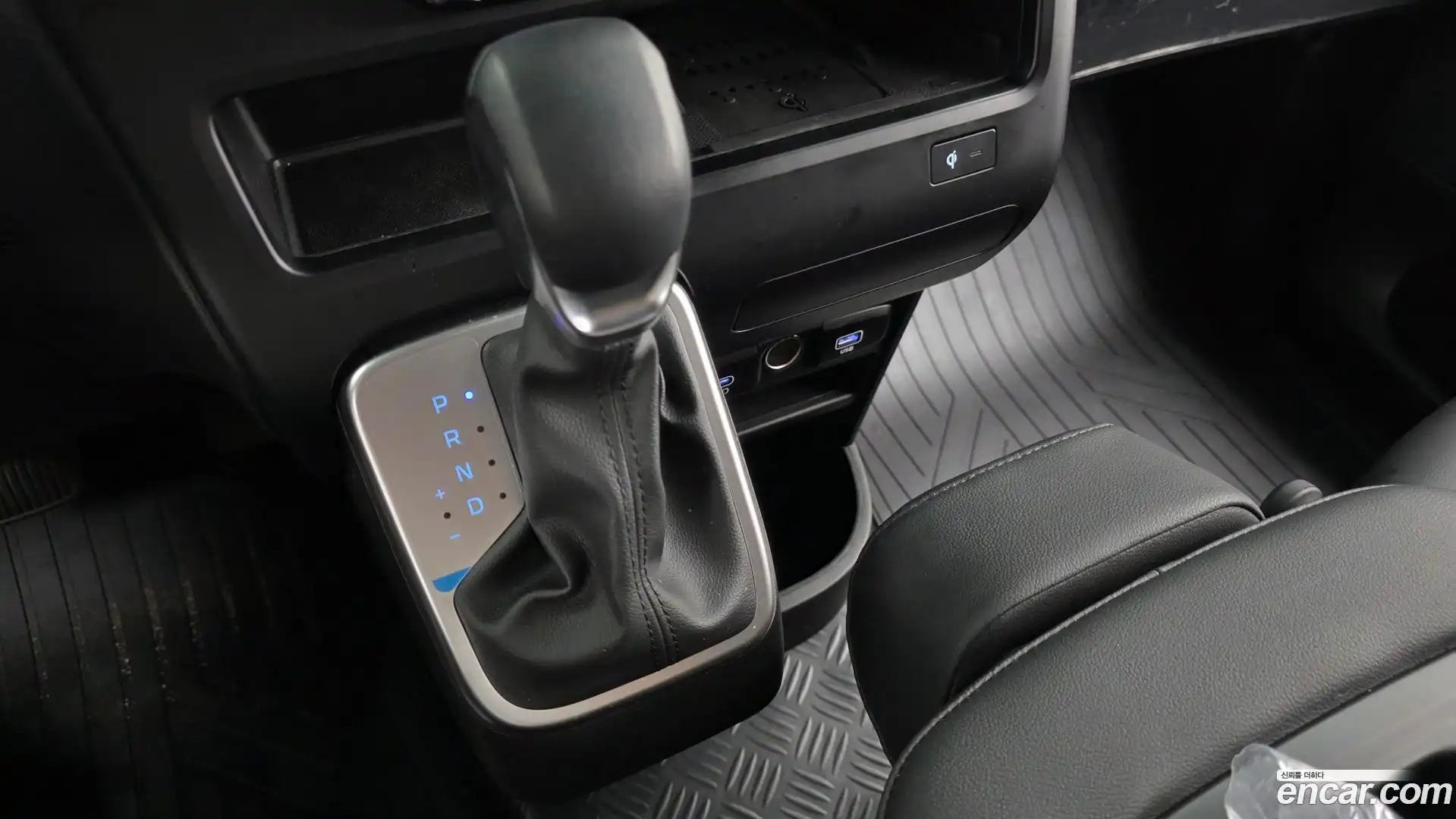 Staria Hyundai 2025.8-INNER-009