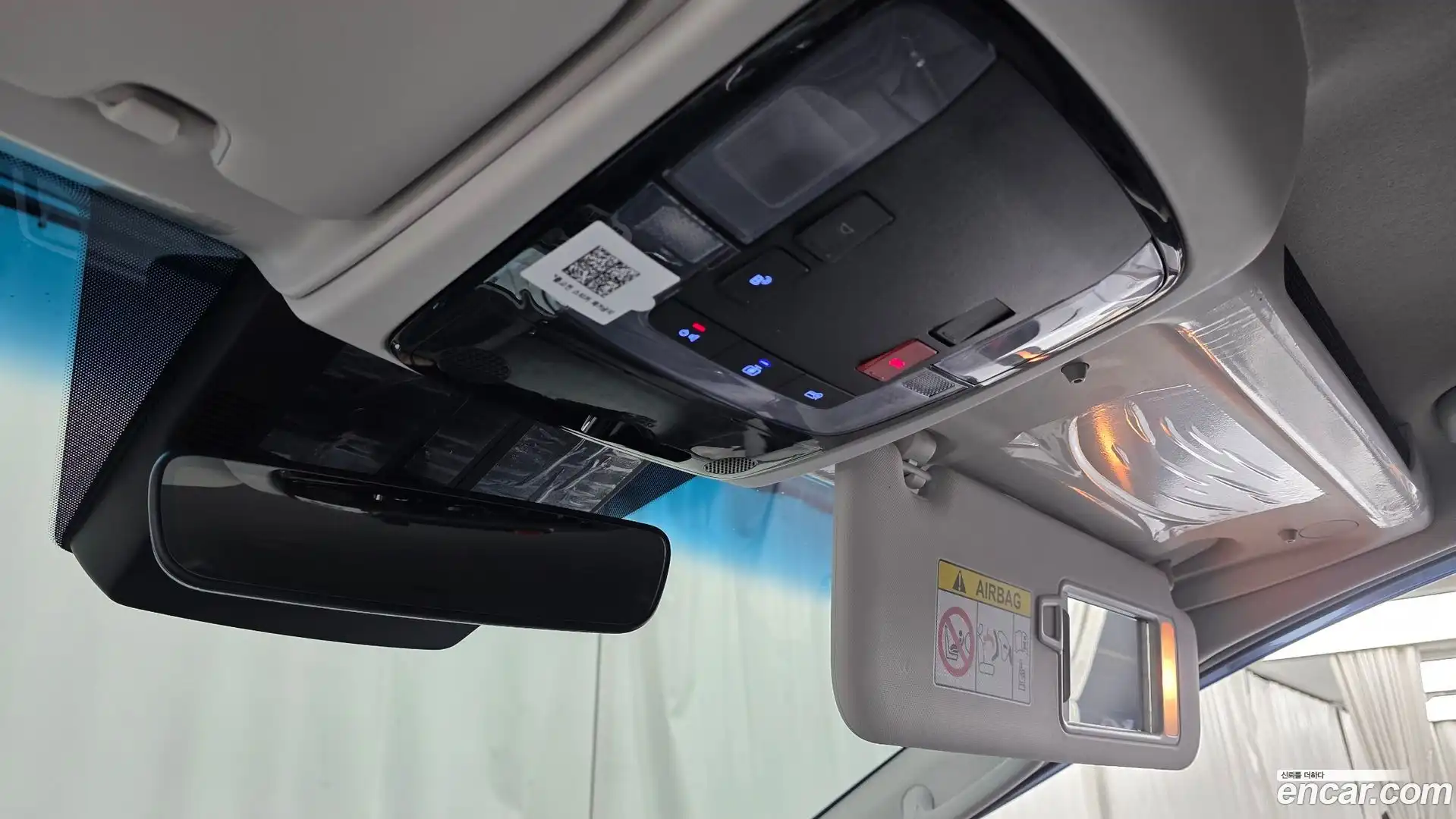 Staria Hyundai 2025.8-OPTION-021