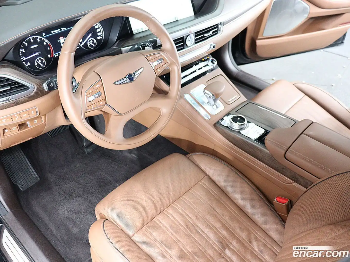 G90 Genesis 2020.0-INNER-010