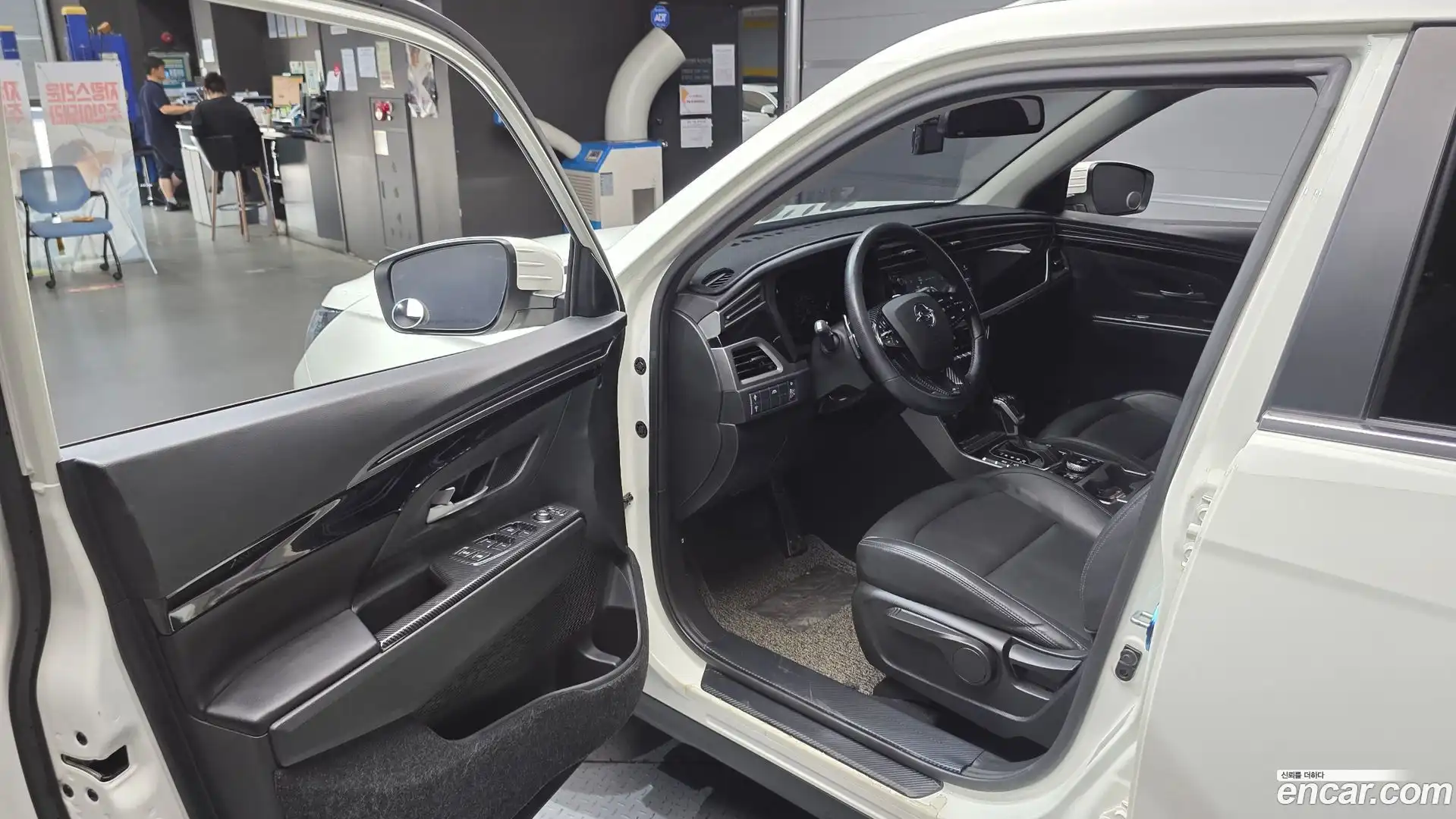 KORANDO KG Mobility 2020.10-INNER-010