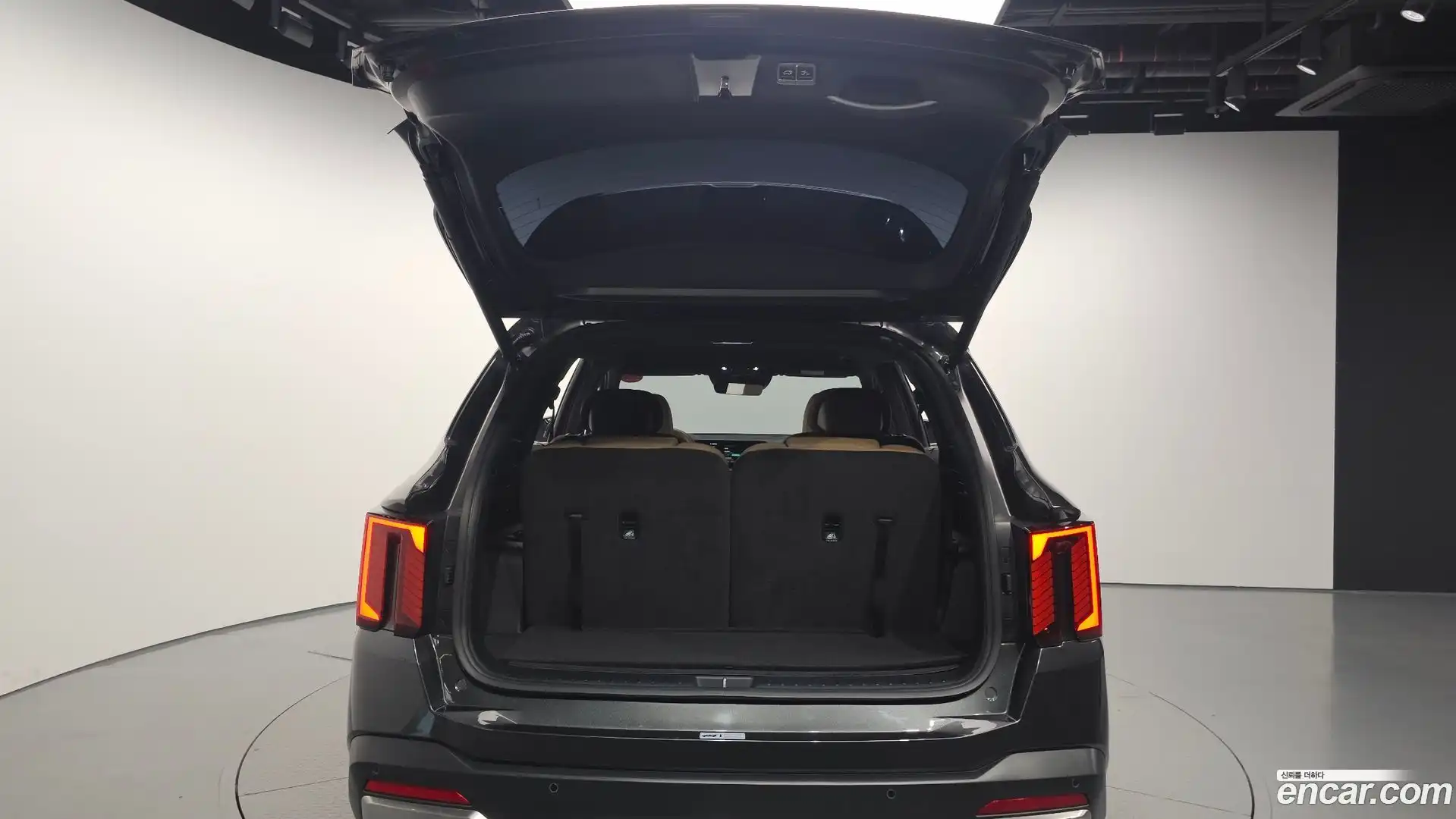 Sorento Kia 2025.8-OPTION-024