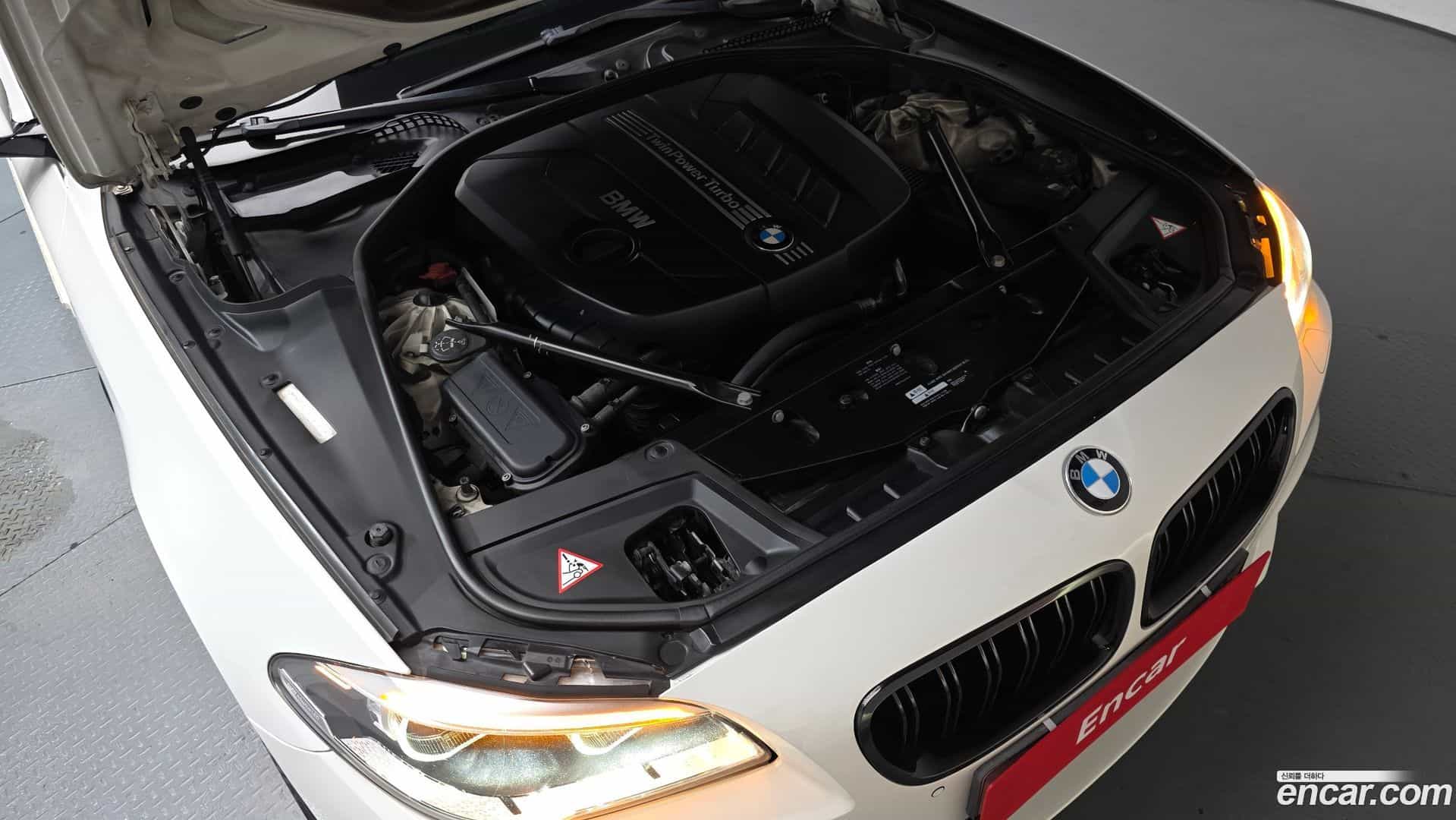 5-Series BMW 2014.5-OUTER-006