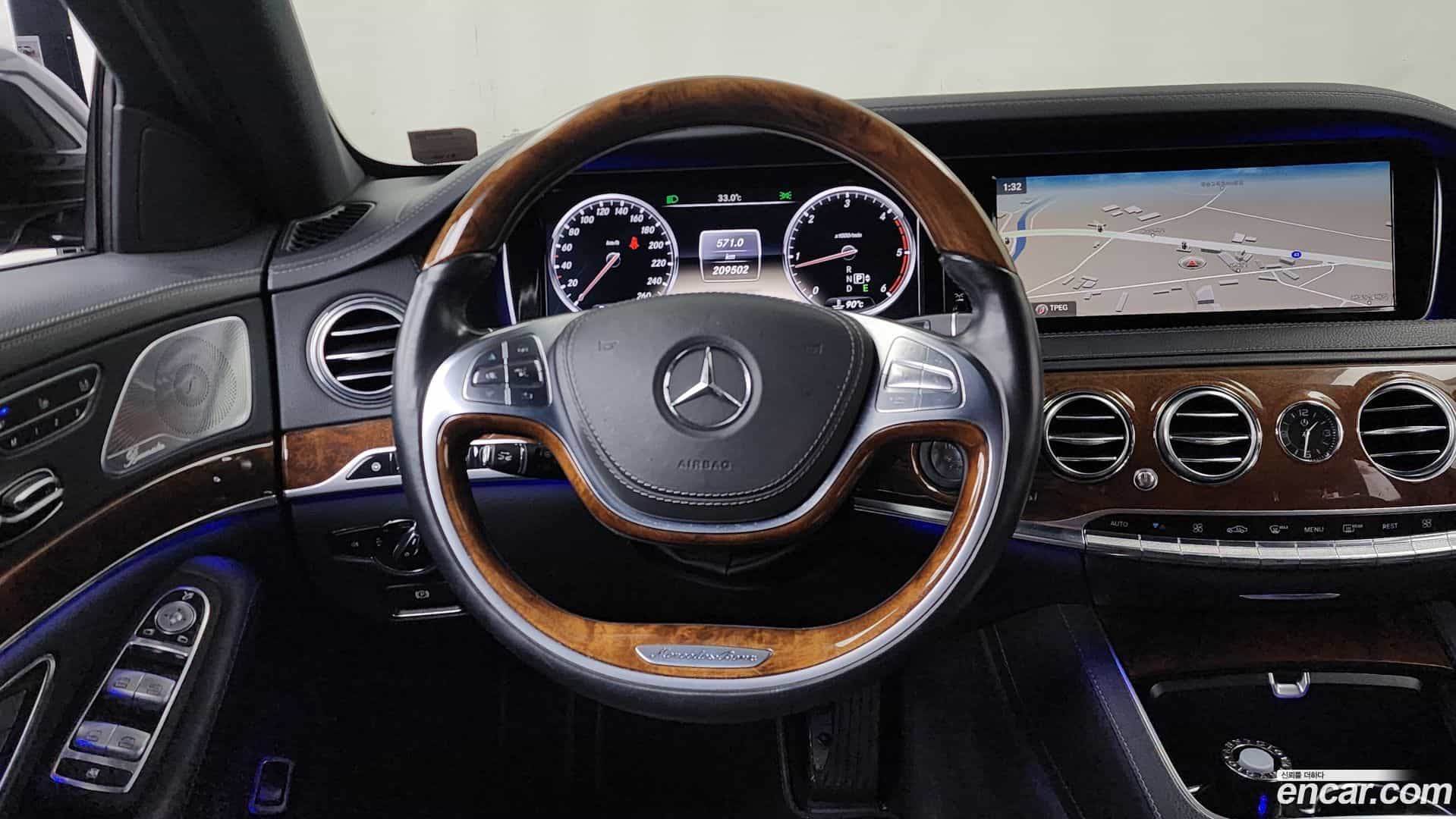 S-Class Mercedes-Benz 2014.1-OPTION-017