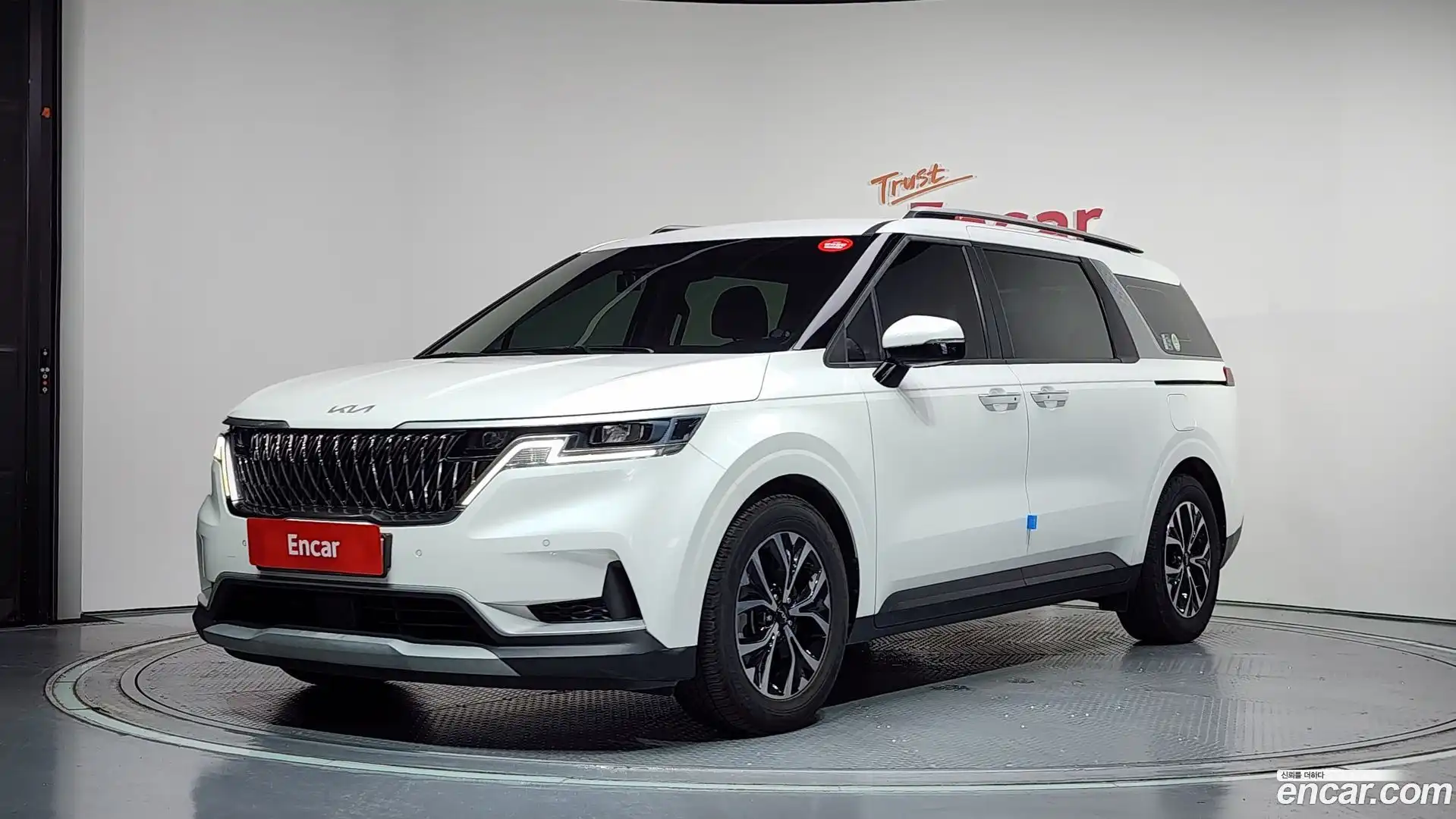 Canival Kia 2022.3-OUTER-001