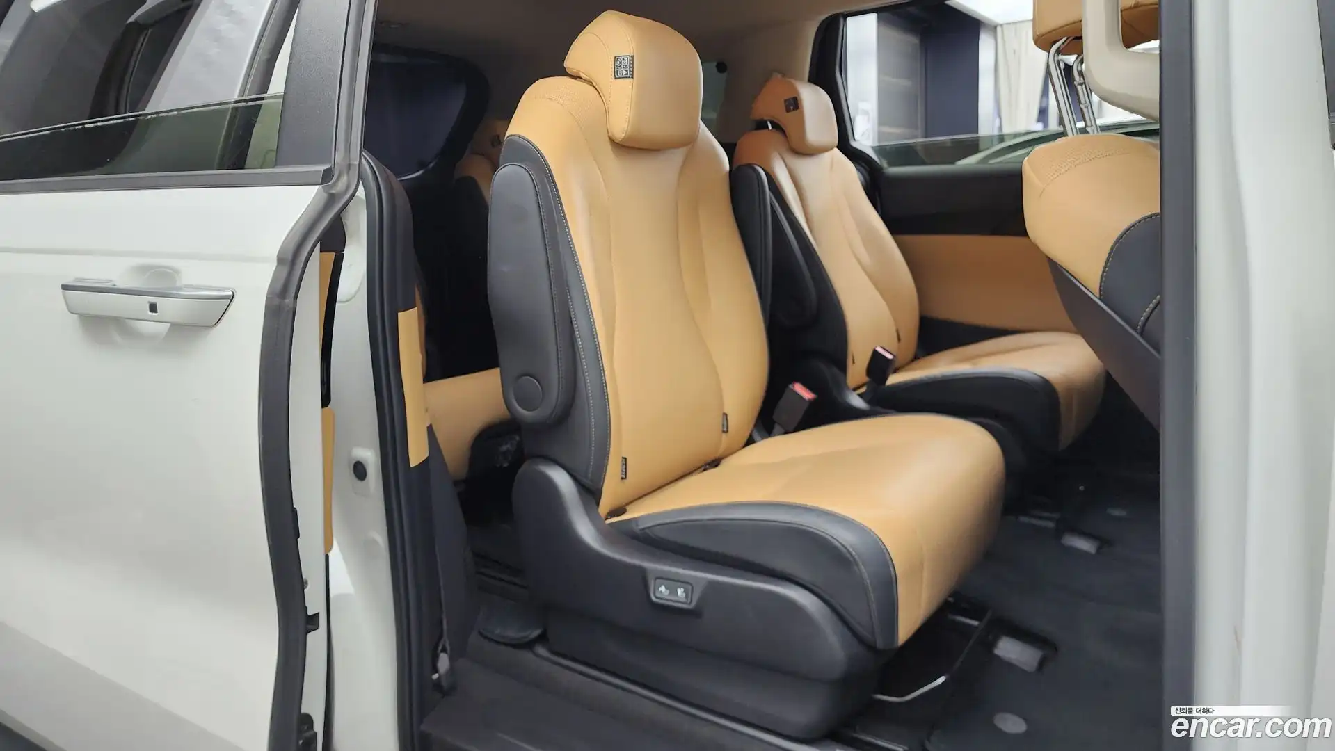 Canival Kia 2022.3-OPTION-016