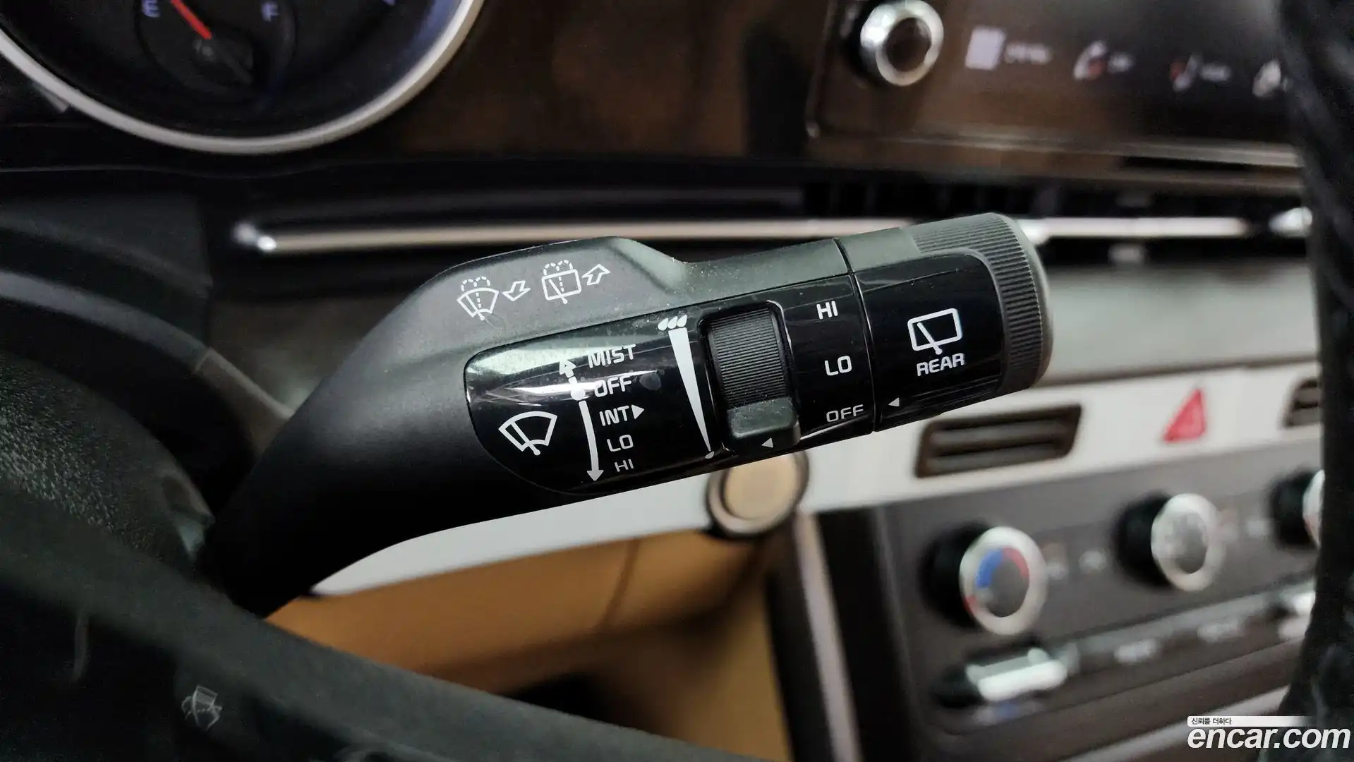 Canival Kia 2022.3-OPTION-022