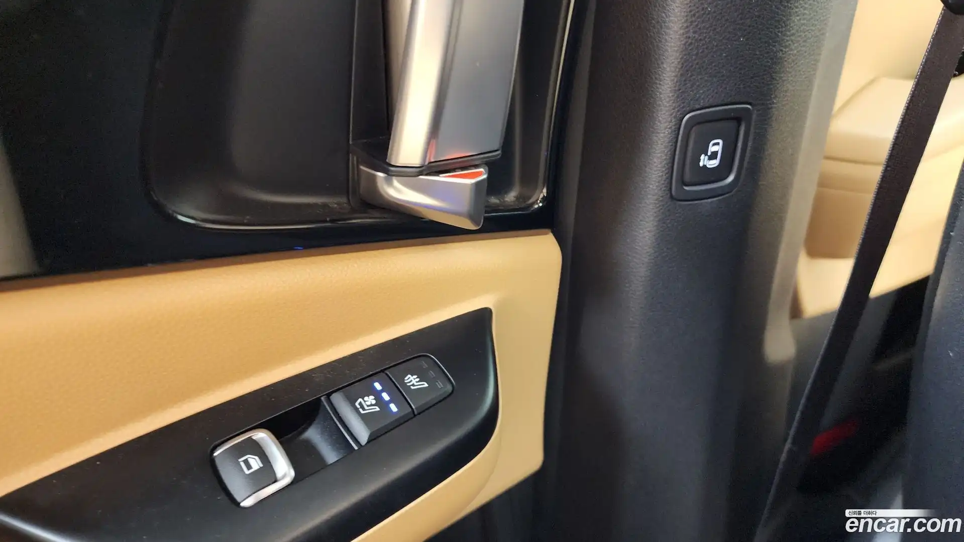 Canival Kia 2022.3-OPTION-023