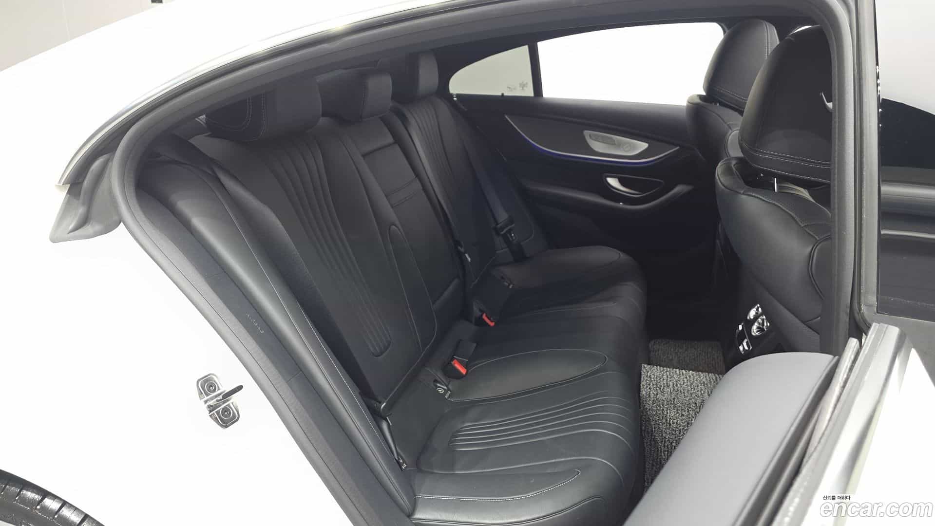 CLS-Class Mercedes-Benz 2022.5-OPTION-015