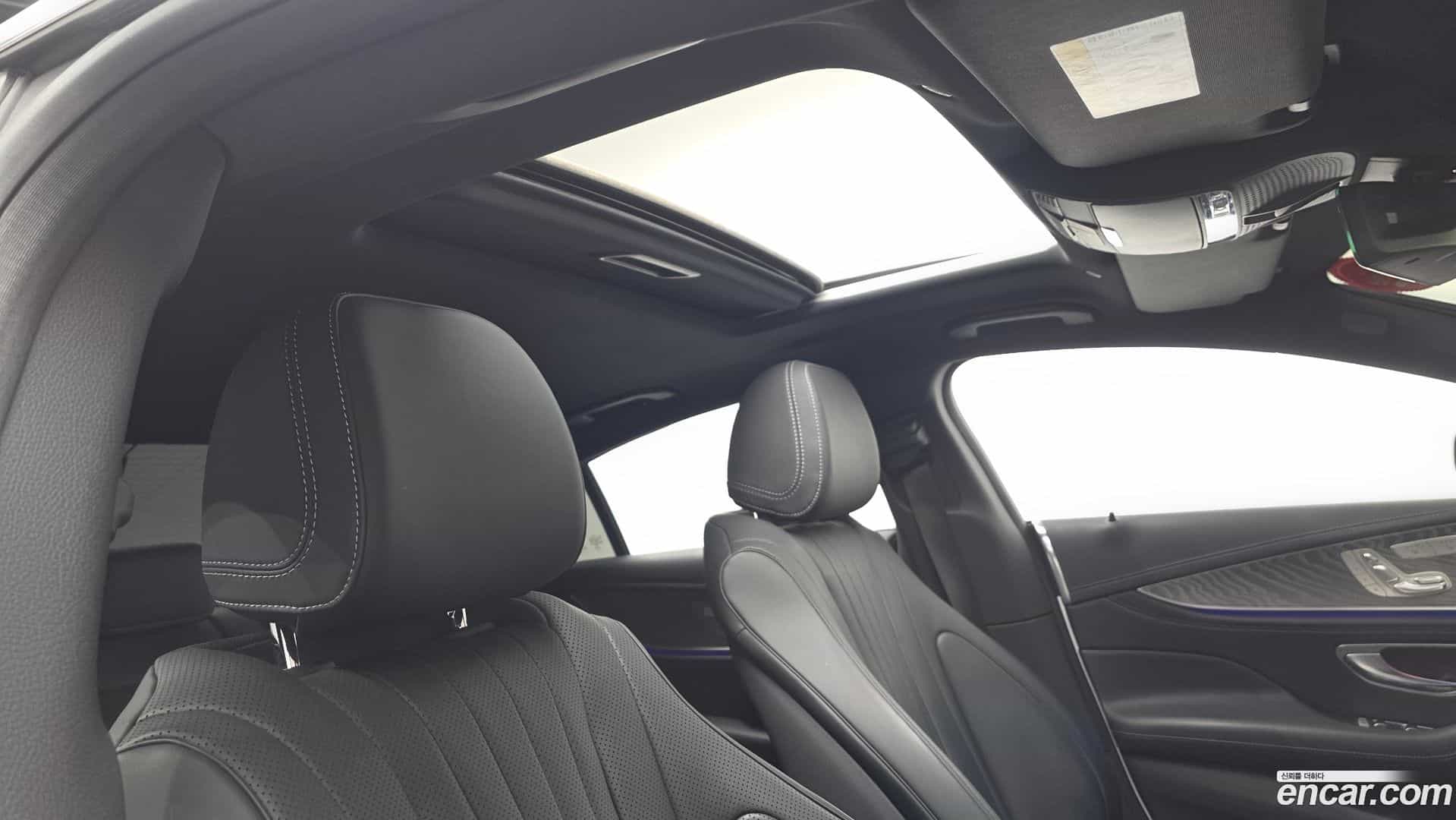 CLS-Class Mercedes-Benz 2022.5-OPTION-021