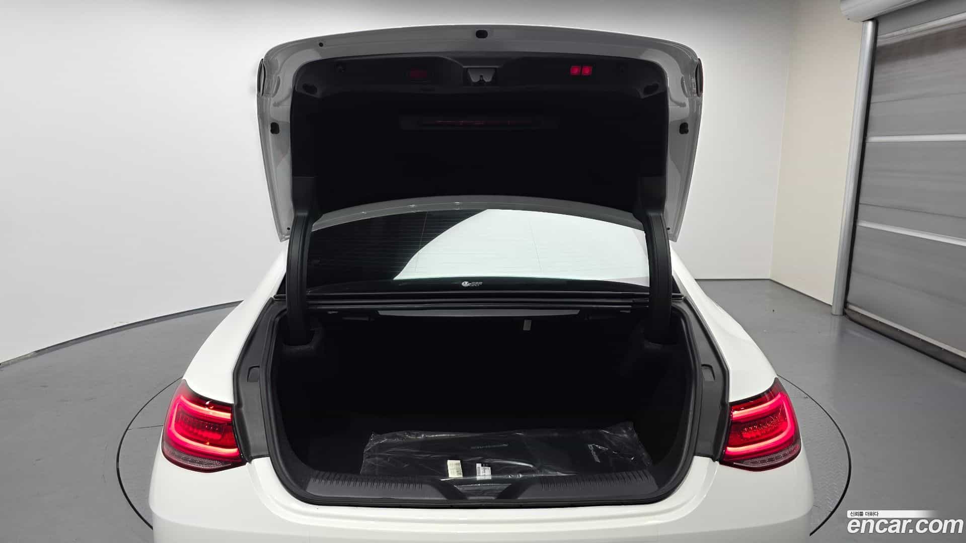 CLS-Class Mercedes-Benz 2022.5-OPTION-024
