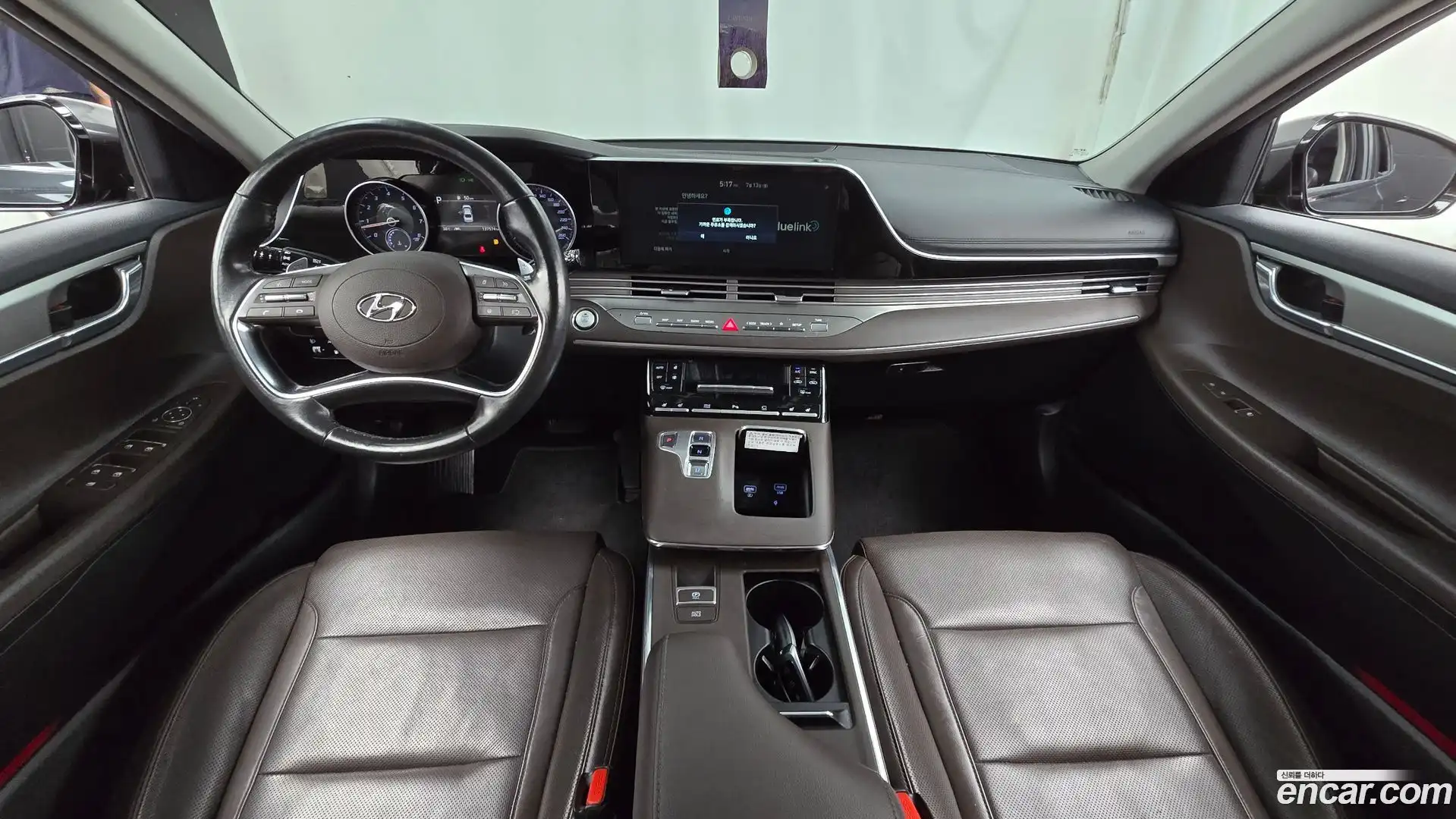 Grandeur Hyundai 2020.1-INNER-007