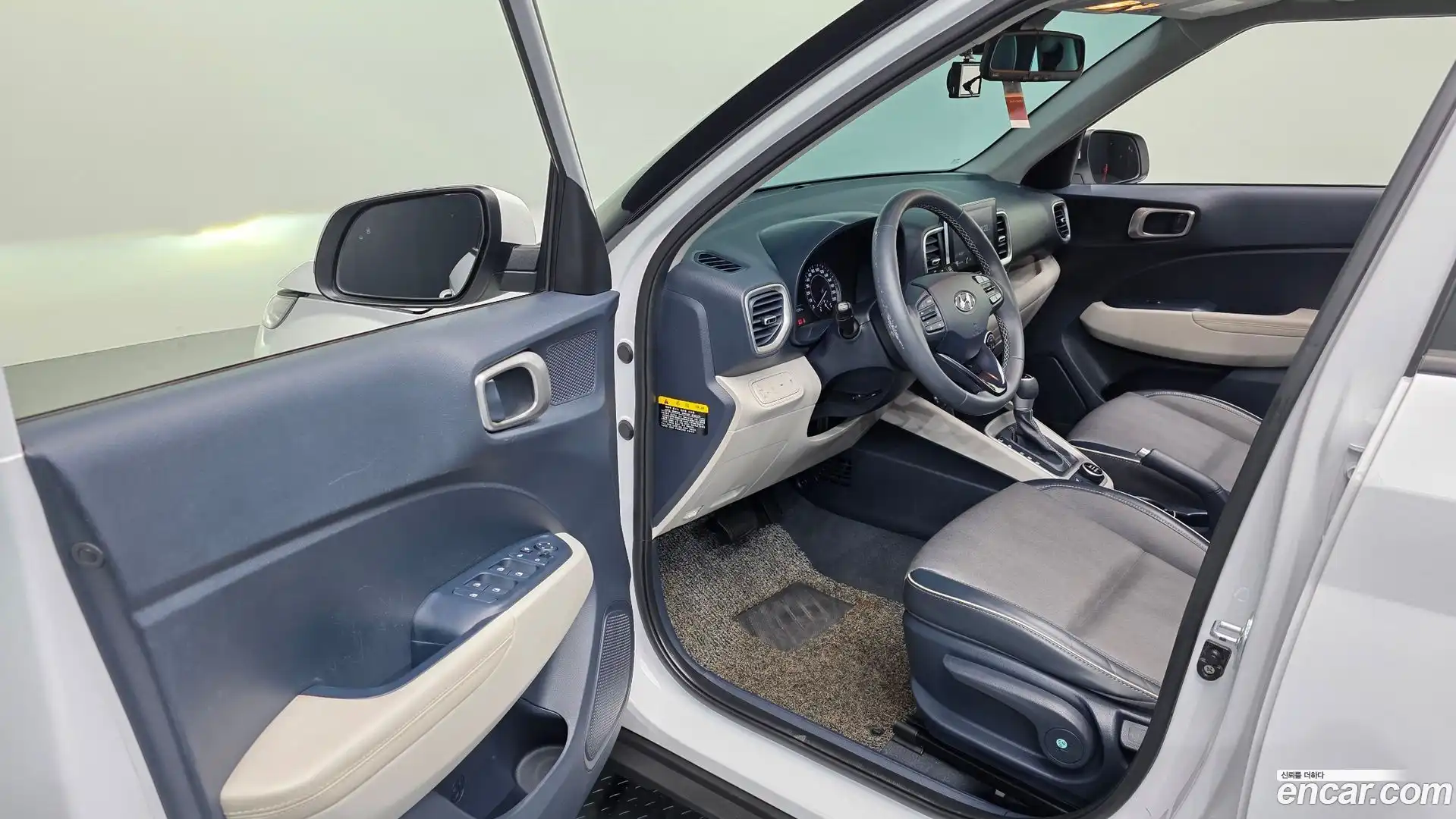 Venue Hyundai 2020.5-INNER-010